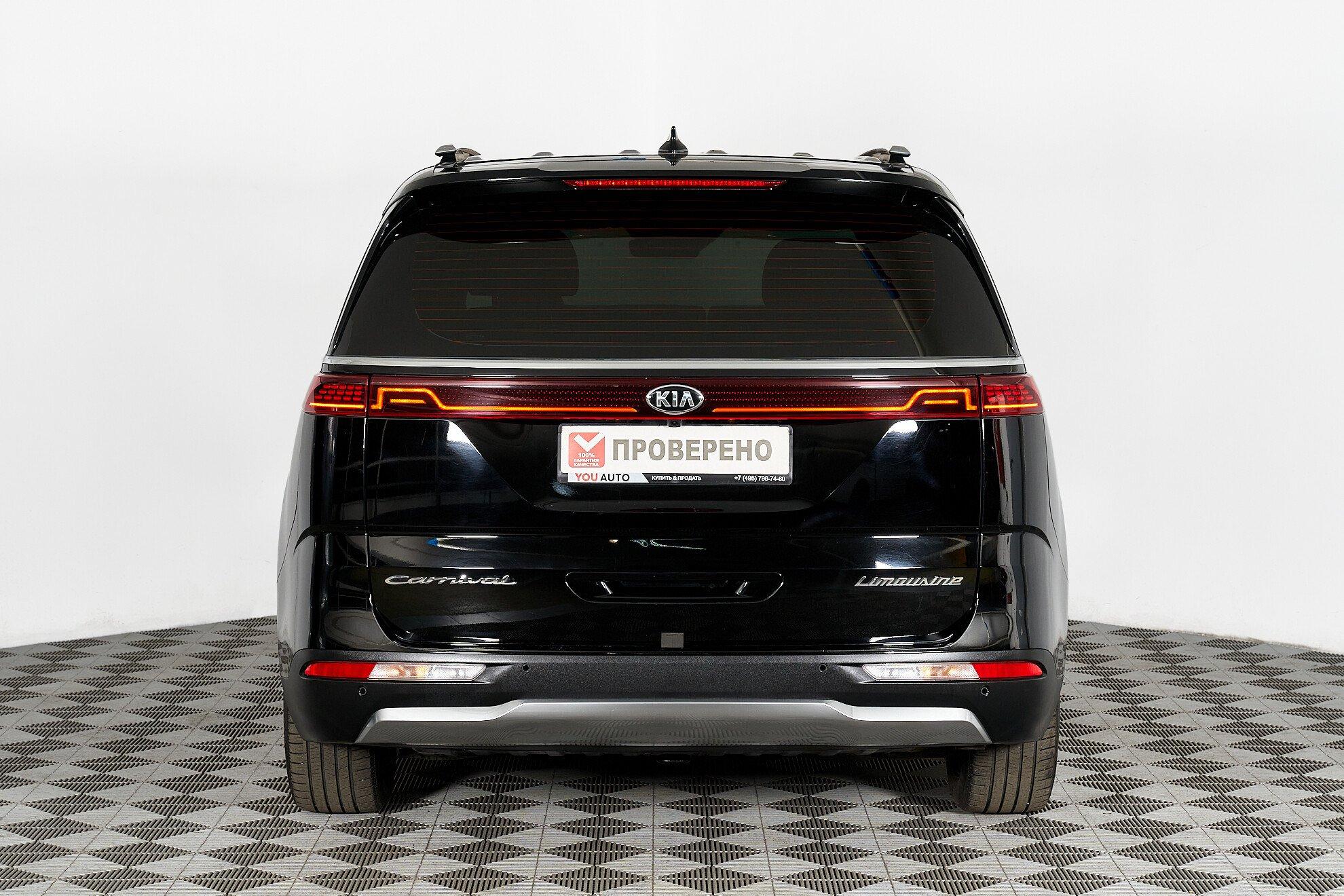 Kia Carnival 2022, черный