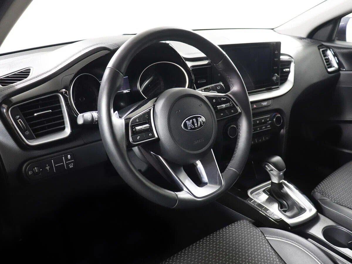Kia XCeed 2021, серый