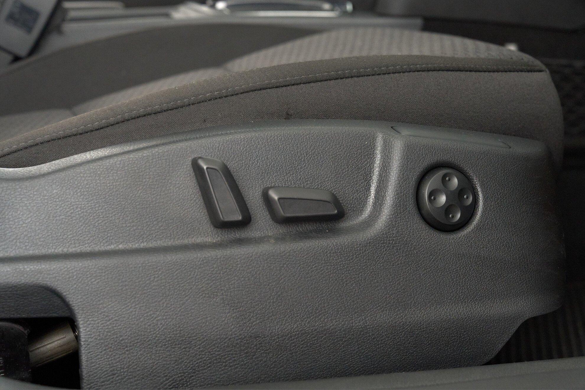 Skoda Superb 2011, серый
