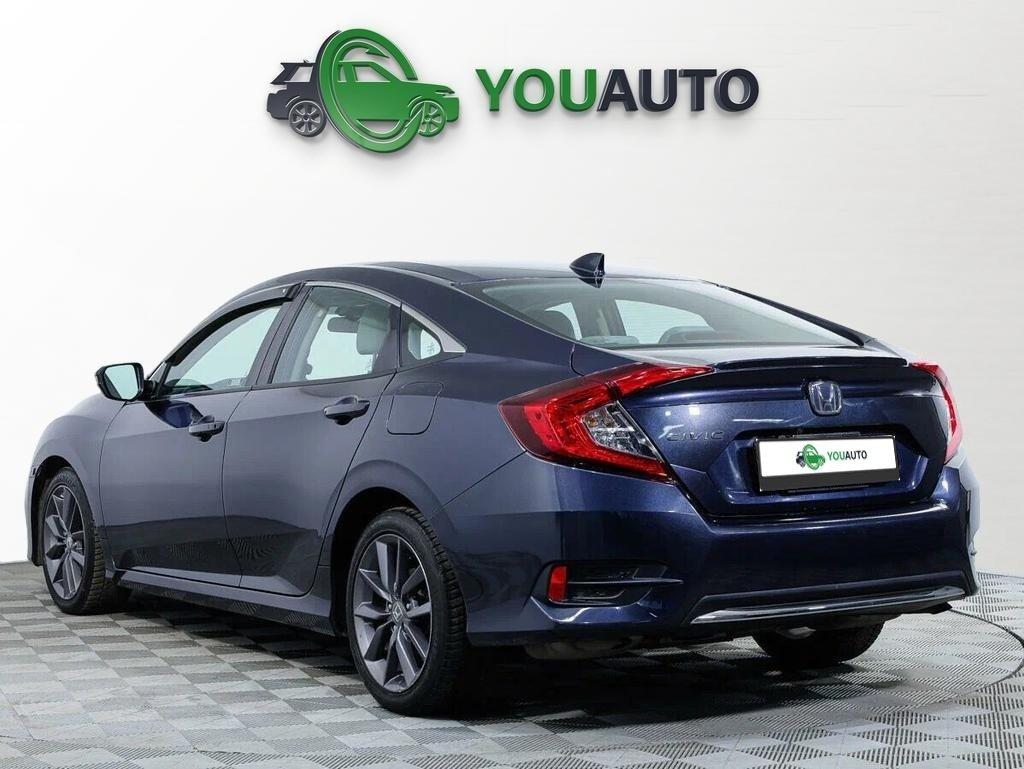 Honda Civic 2019, синий