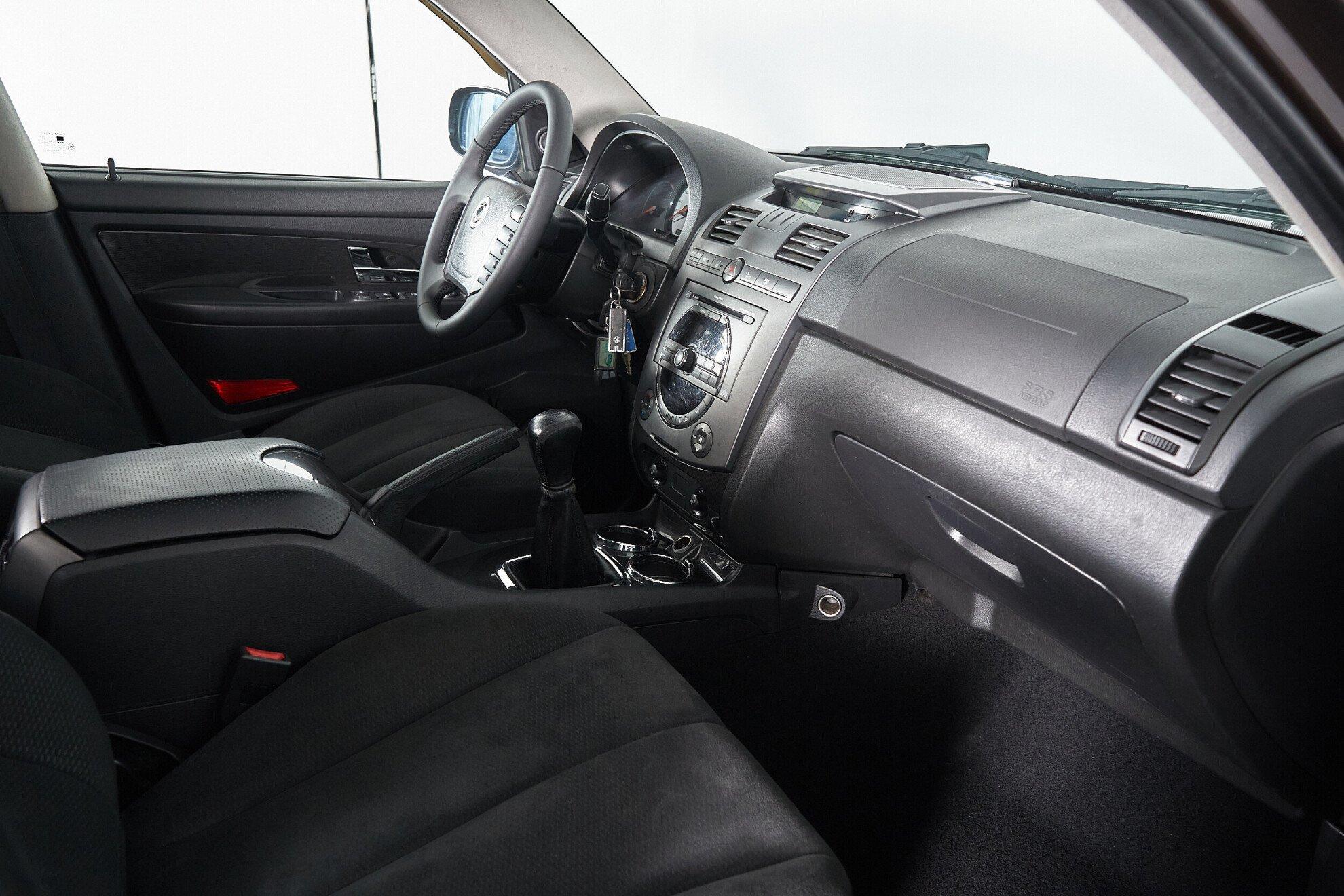 SsangYong Rexton 2011, пурпурный