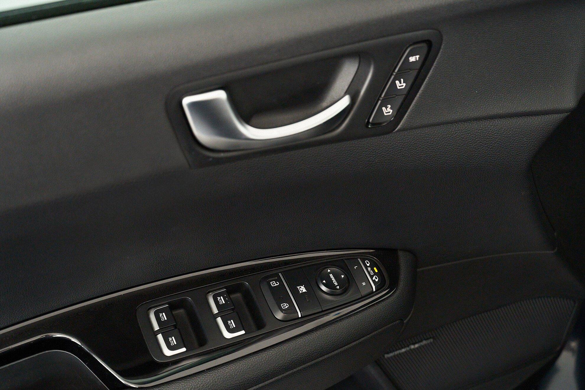 Kia Optima 2016, синий