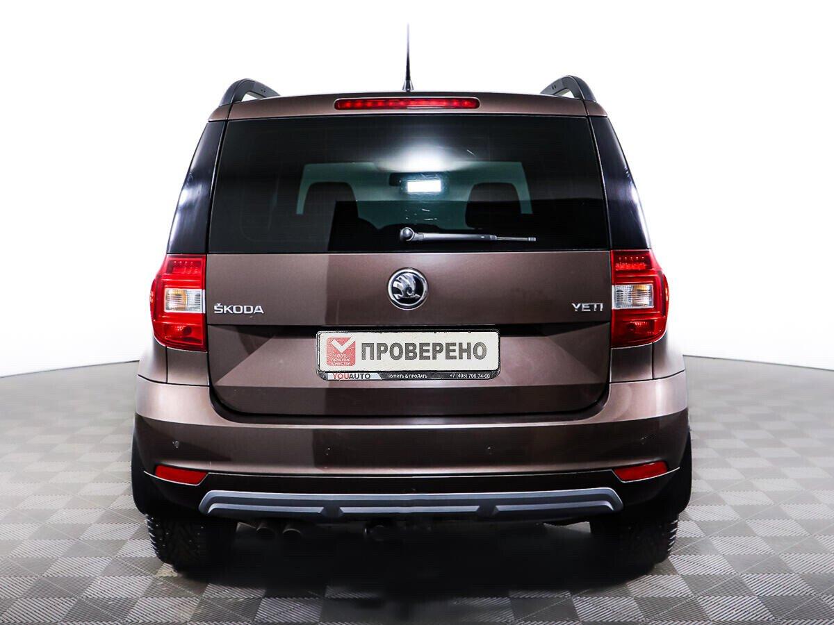 Skoda Yeti 2015, коричневый