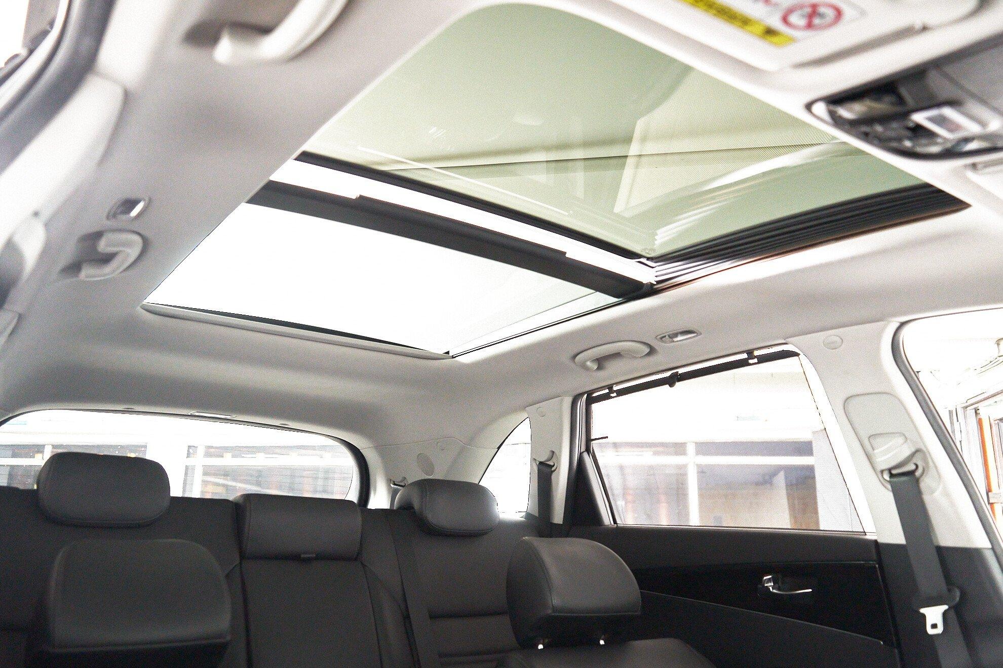 Kia Sorento 2019, серый