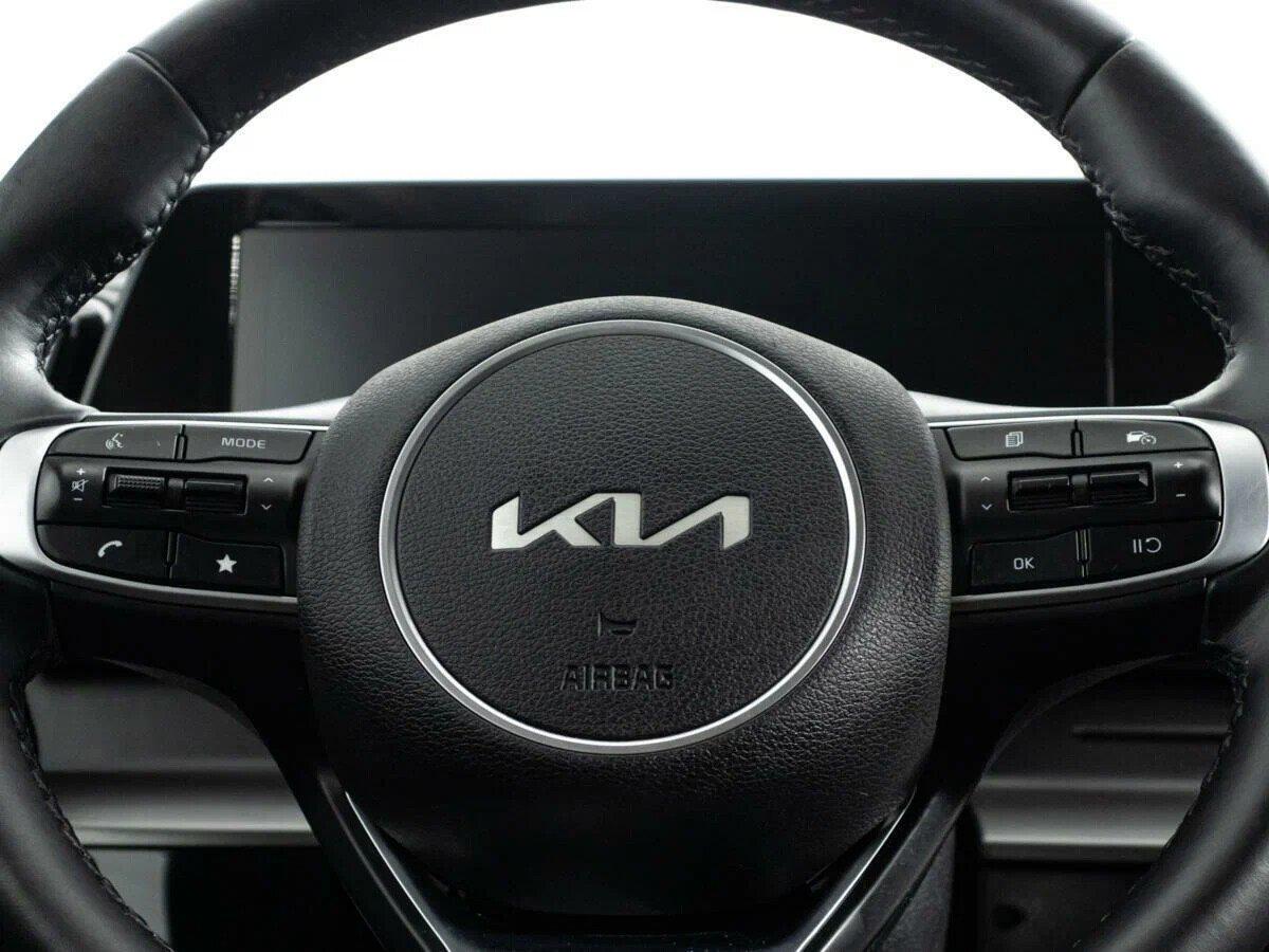 Kia Sportage 2022, белый
