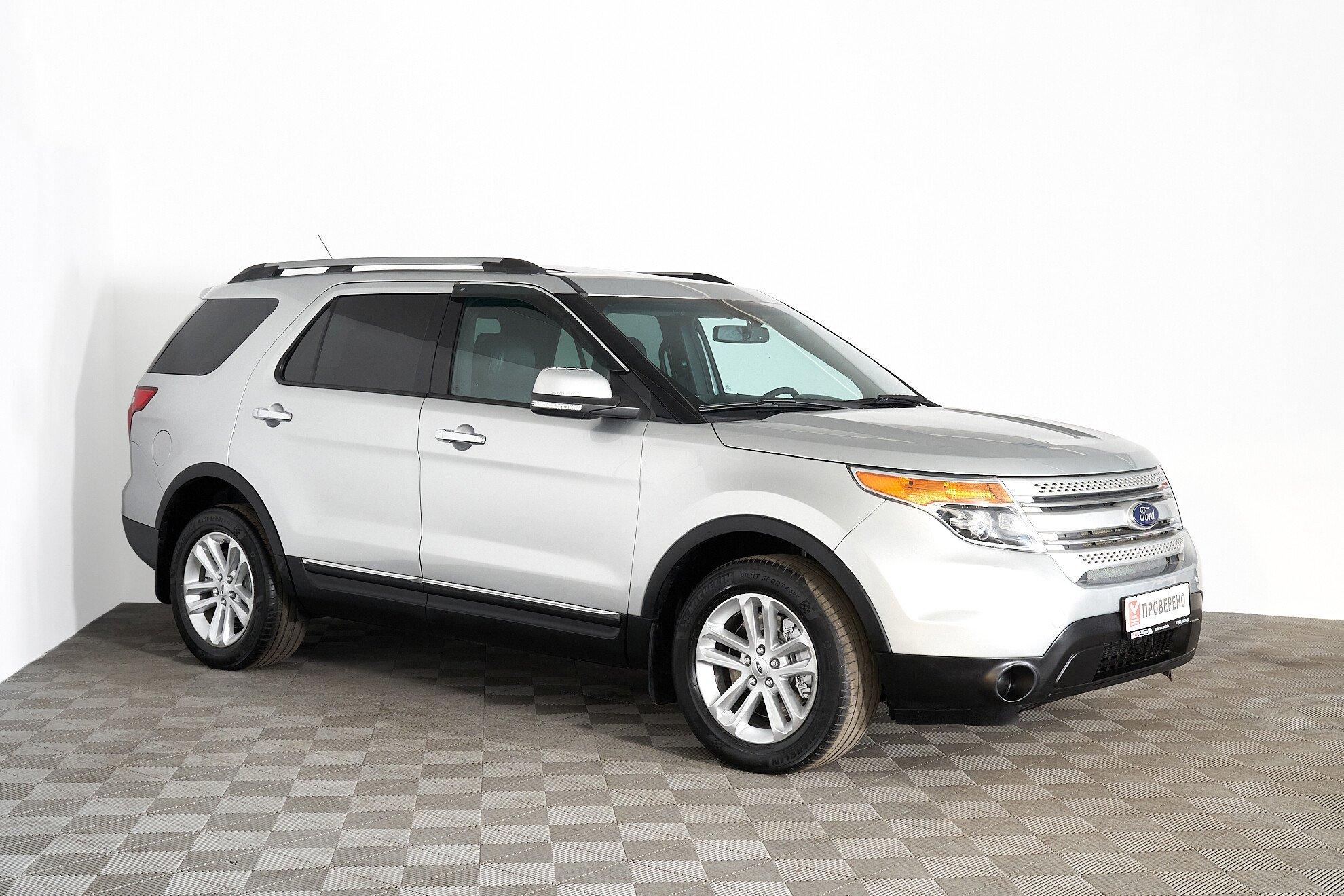 Ford Explorer 2012, серебряный