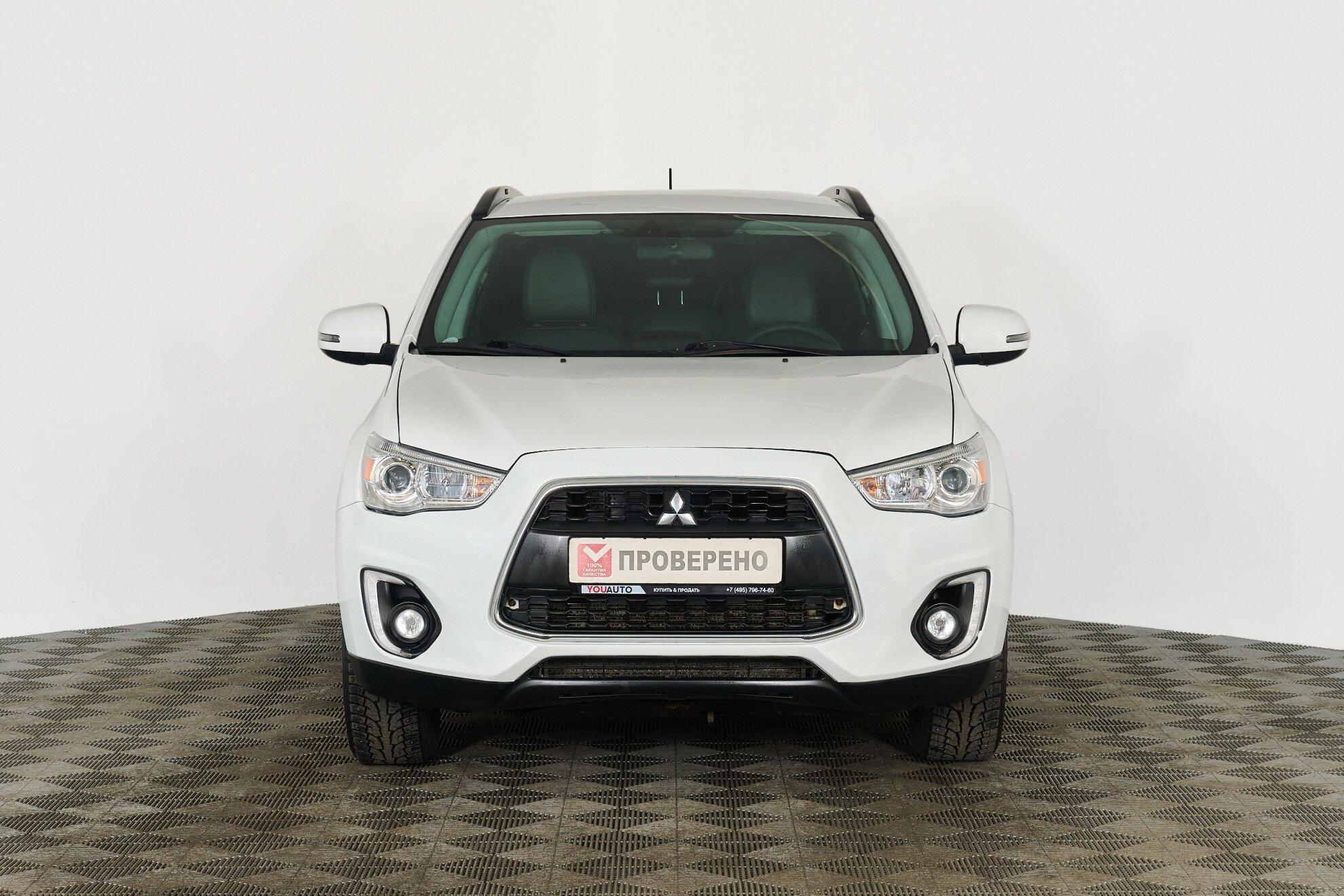 Mitsubishi ASX 2014, белый