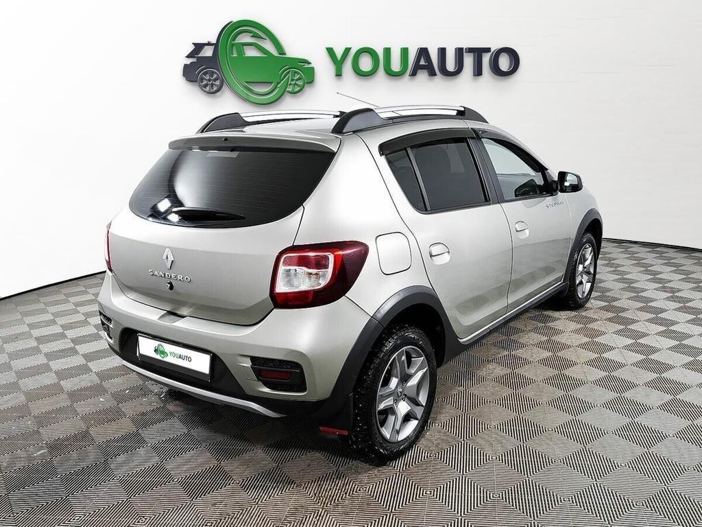 Renault Sandero 2022, серебряный