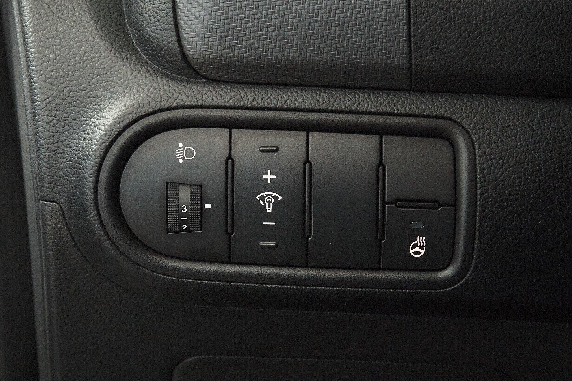 Kia Cerato 2016, белый