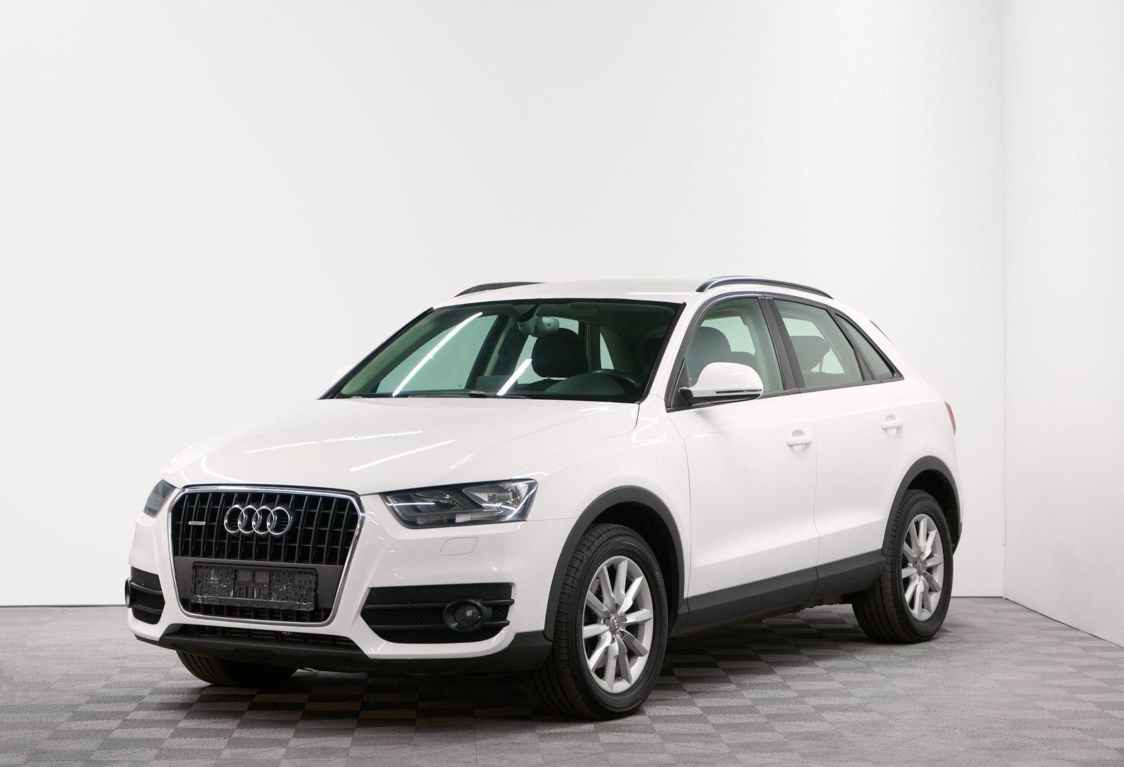Audi Q3 2013, белый