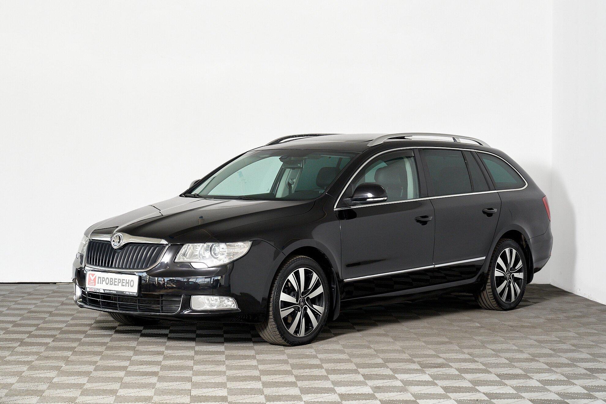 Skoda Superb 2011, черный
