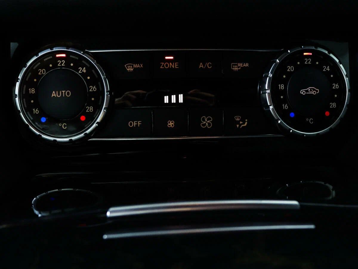 Mercedes-Benz CLS 2017, черный