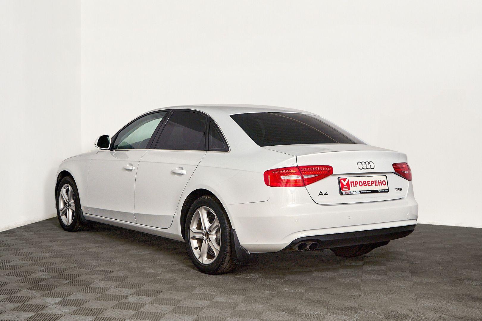 Audi A4 2013, белый