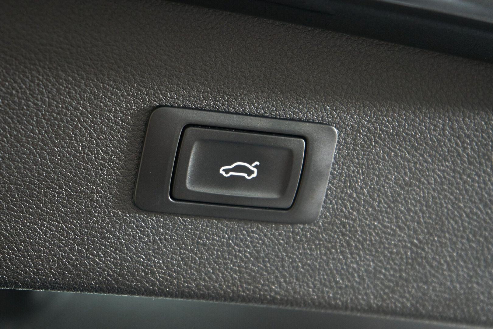 Audi A7 2013, серый