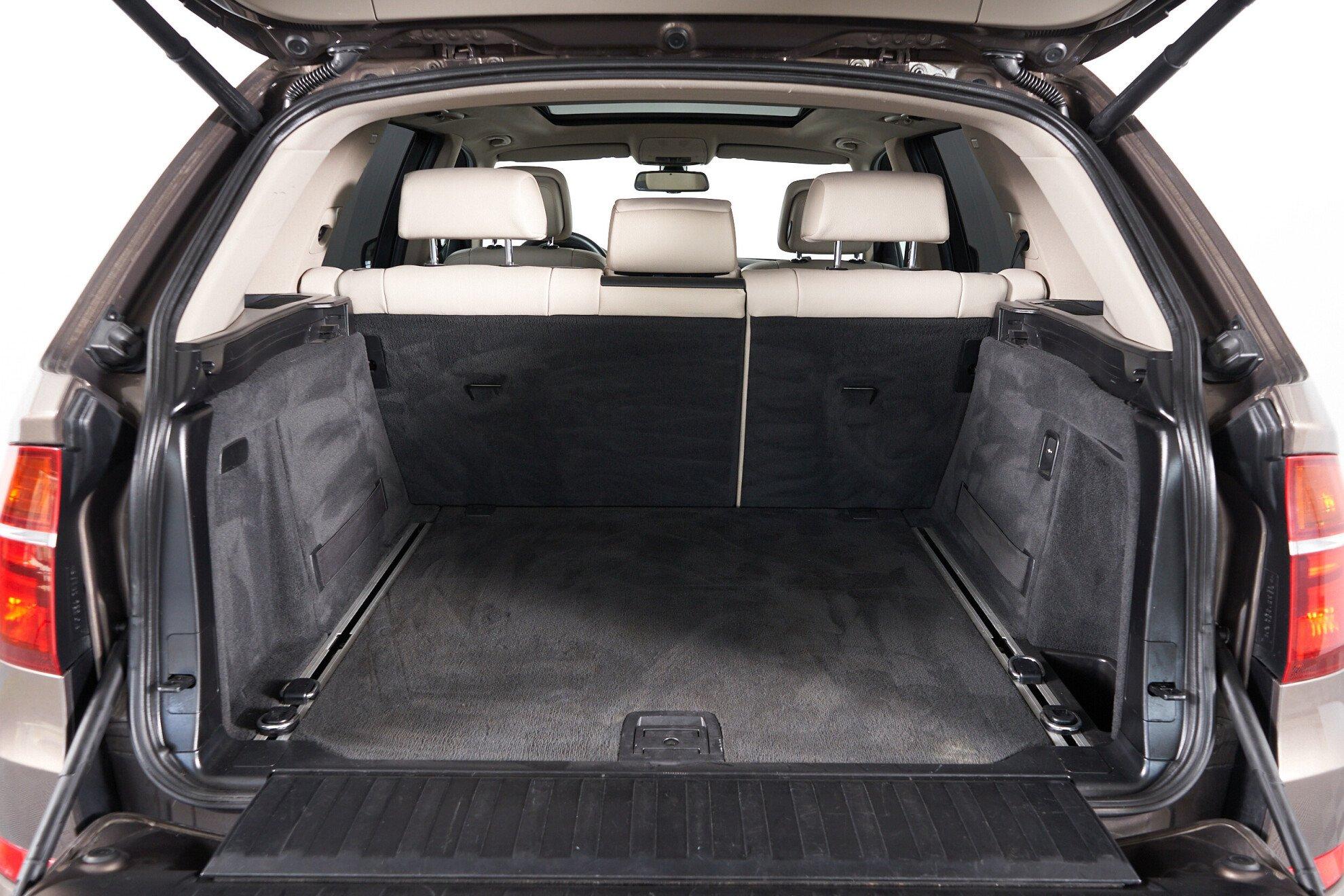 BMW X5 2013, коричневый