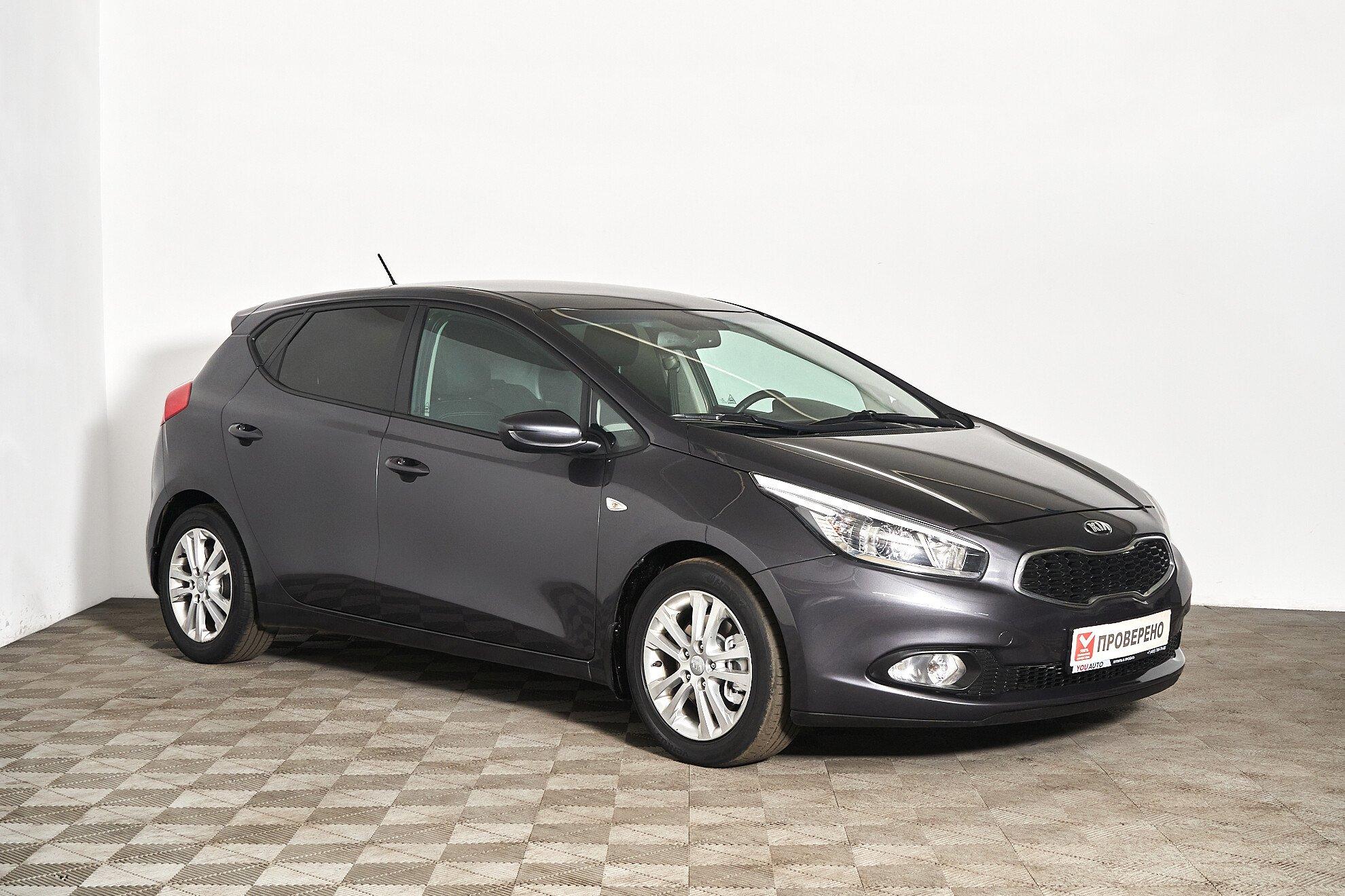 Kia Ceed 2015, серый