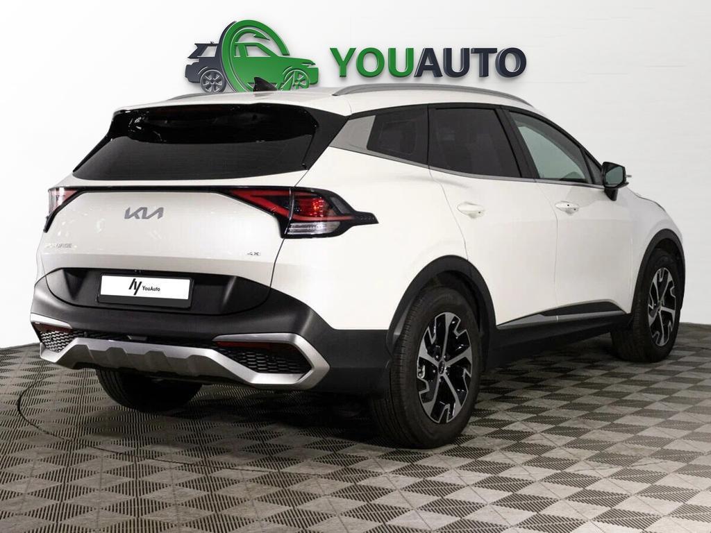 Kia Sportage 2022, белый