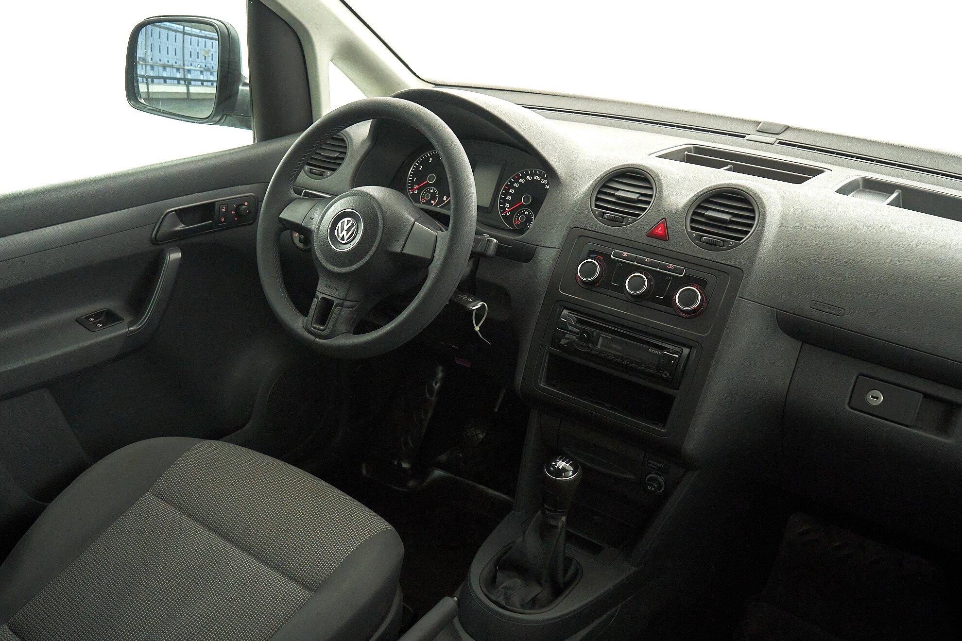Volkswagen Caddy 2014, белый