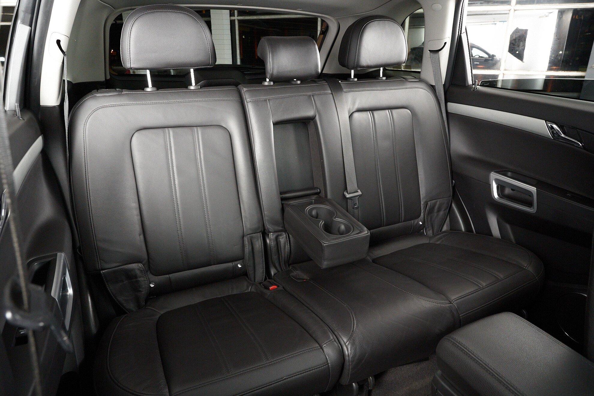 Opel Antara 2013, черный