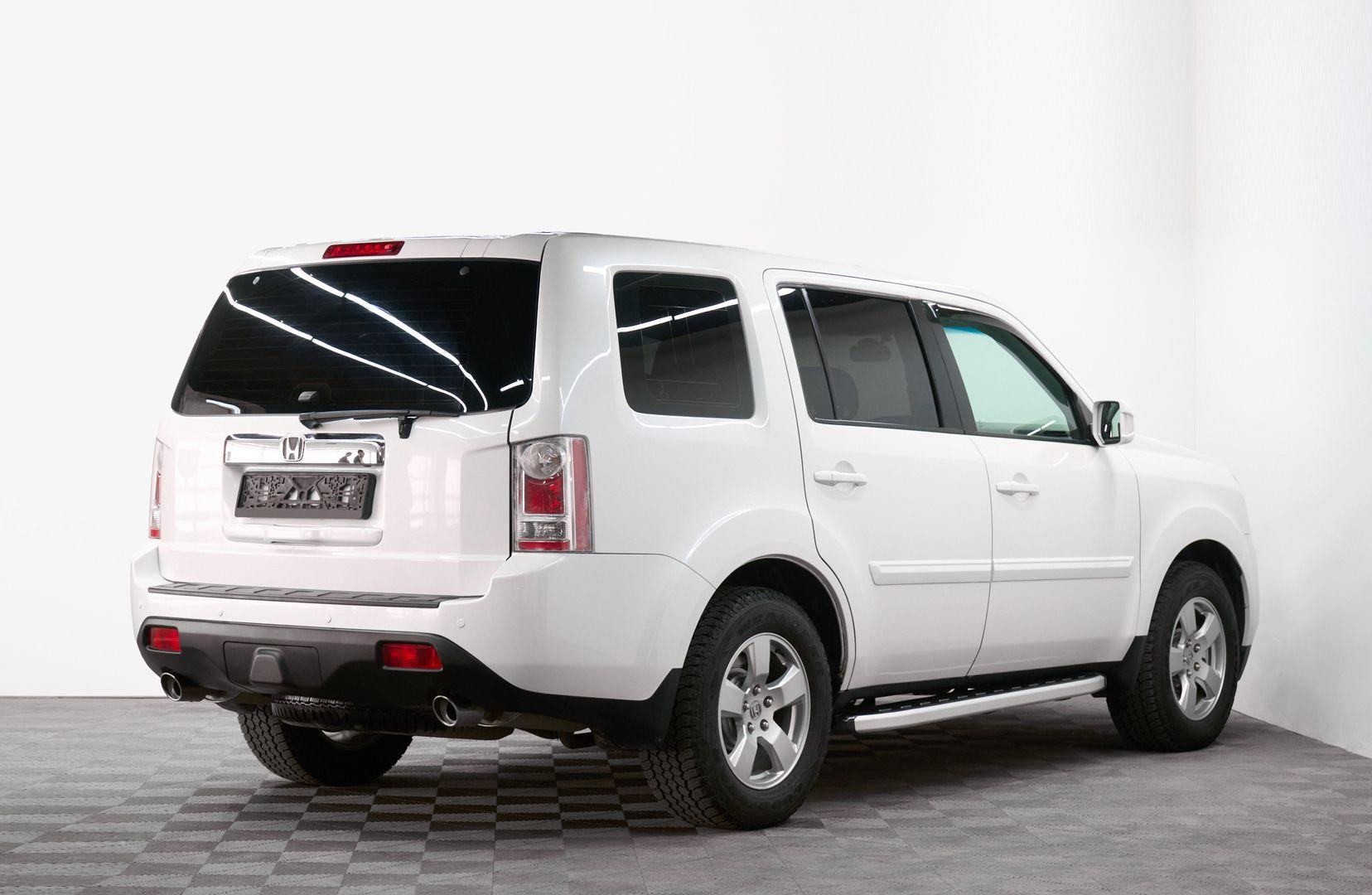 Honda Pilot 2013, белый