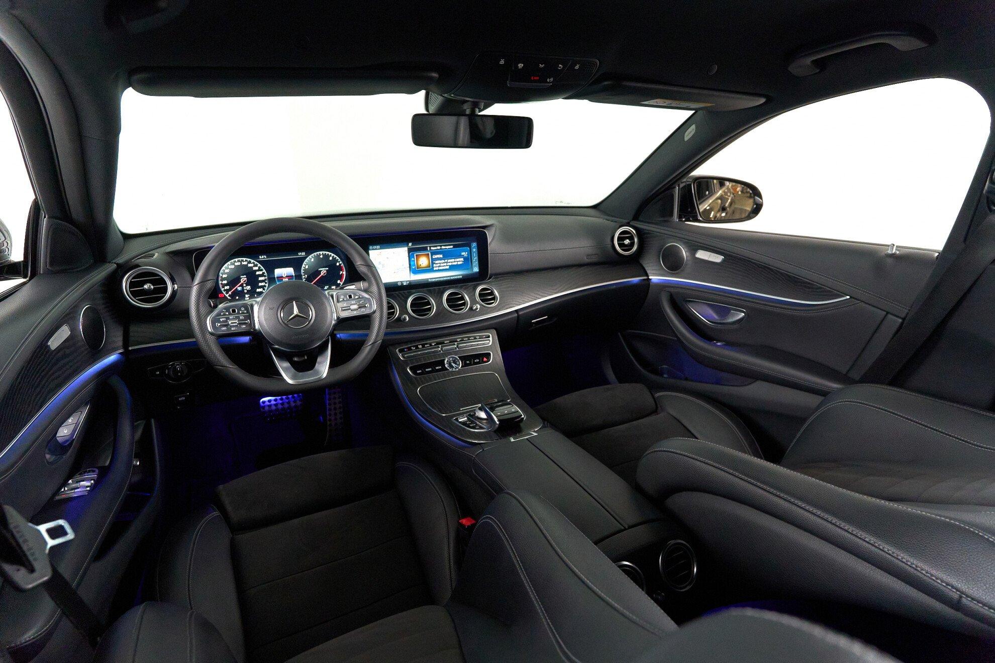 Mercedes-Benz E-Класс 2016, черный
