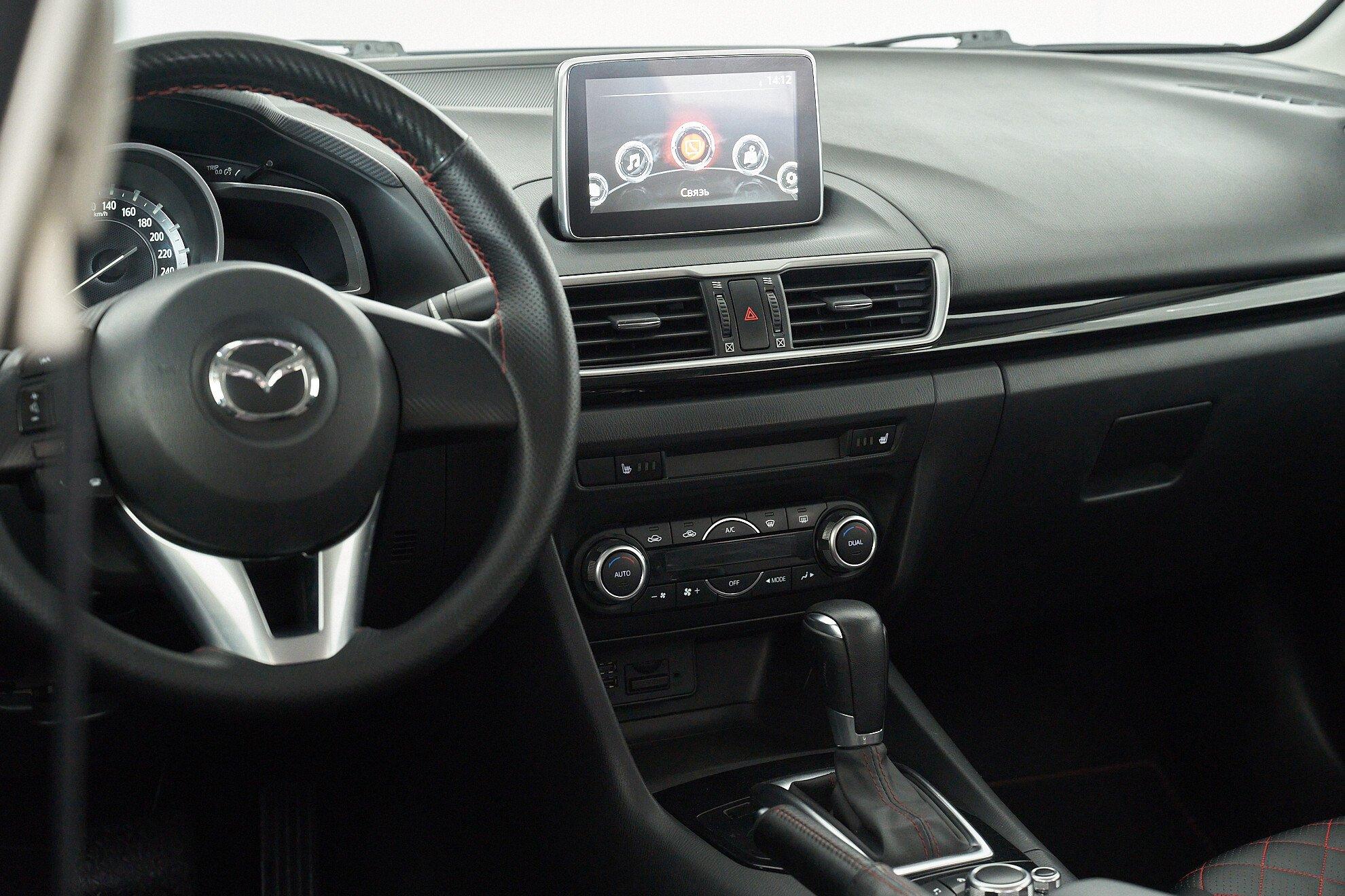 Mazda 3 2014, черный