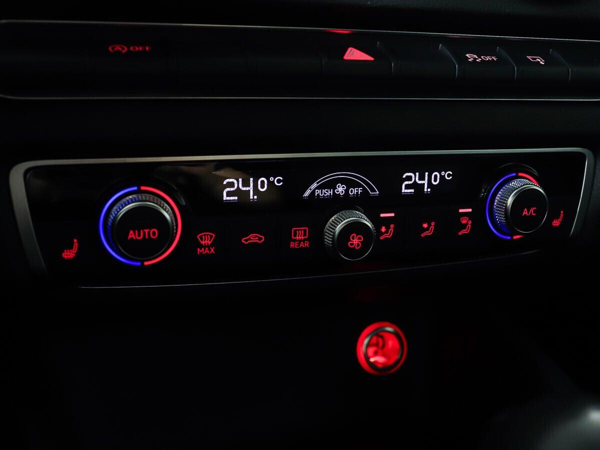 Audi A3 2016, белый