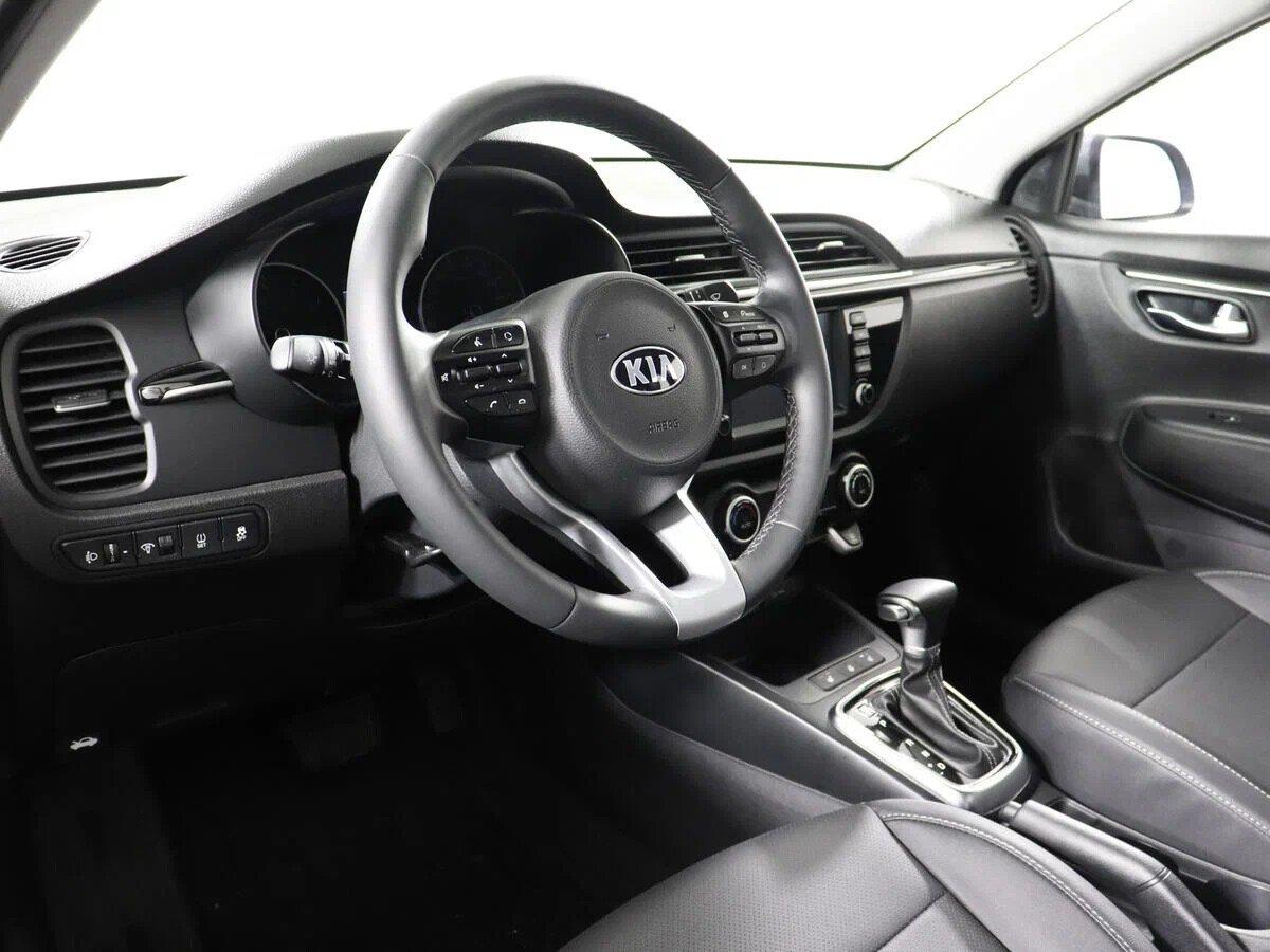 Kia Rio 2020, серый