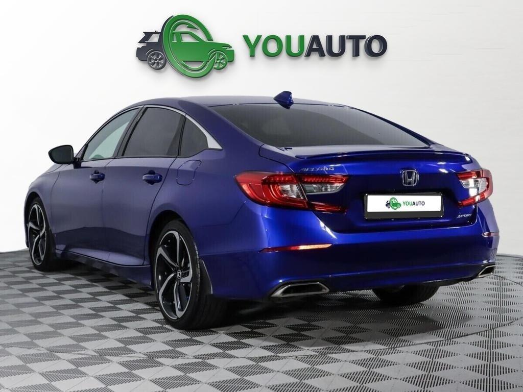 Honda Accord 2020, синий