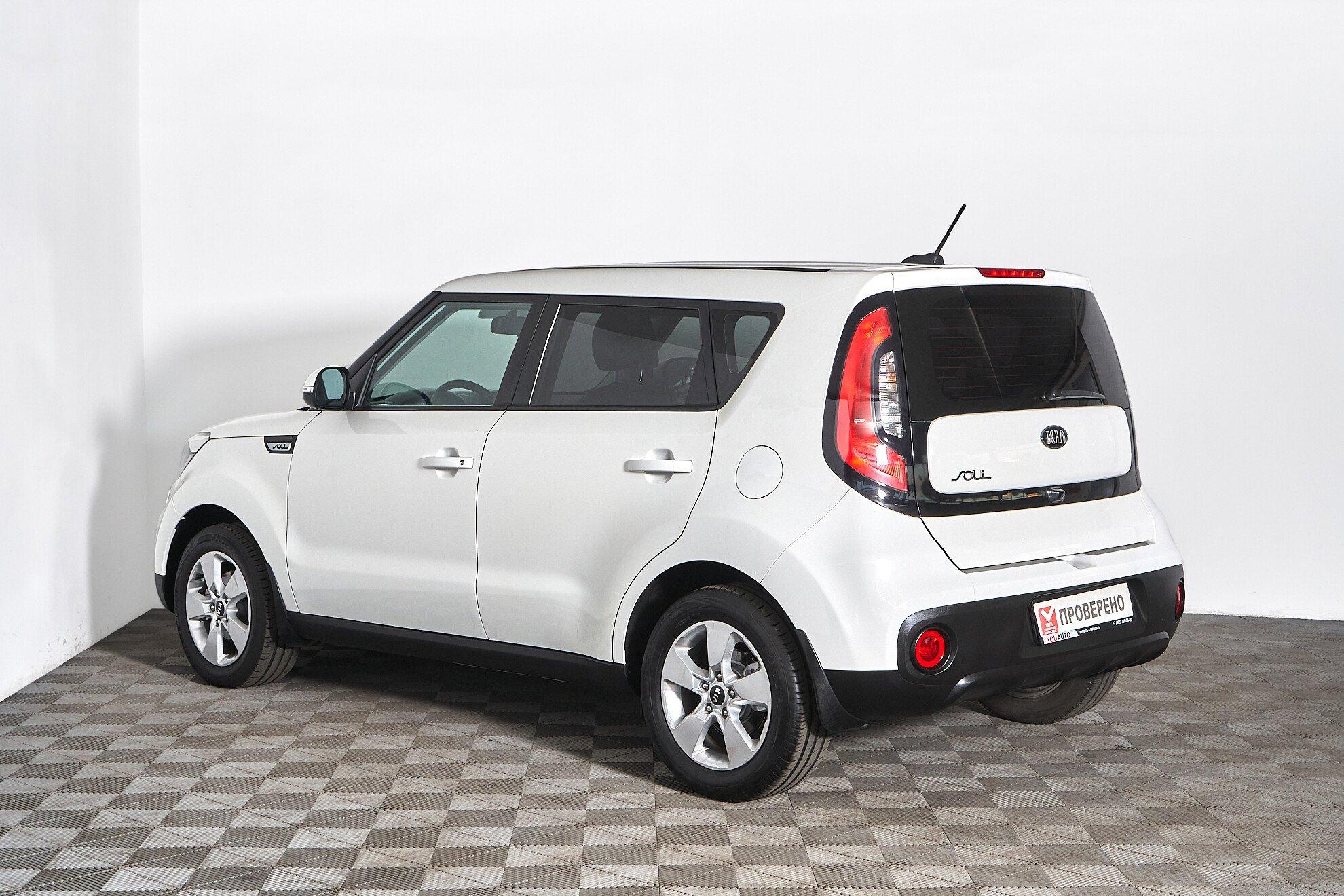 Kia Soul 2018, белый