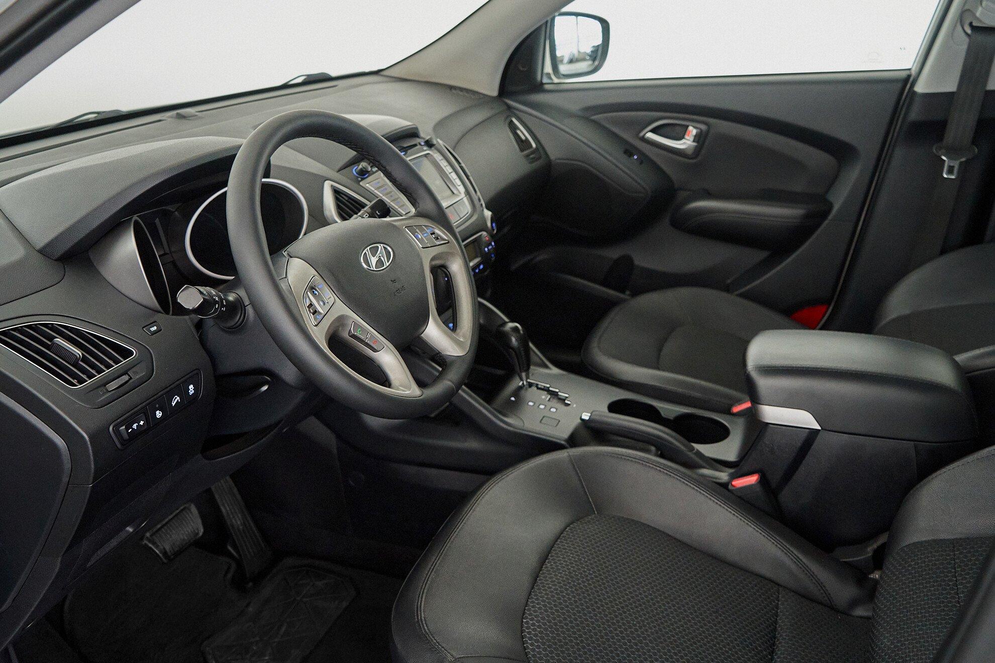 Hyundai ix35 2014, белый
