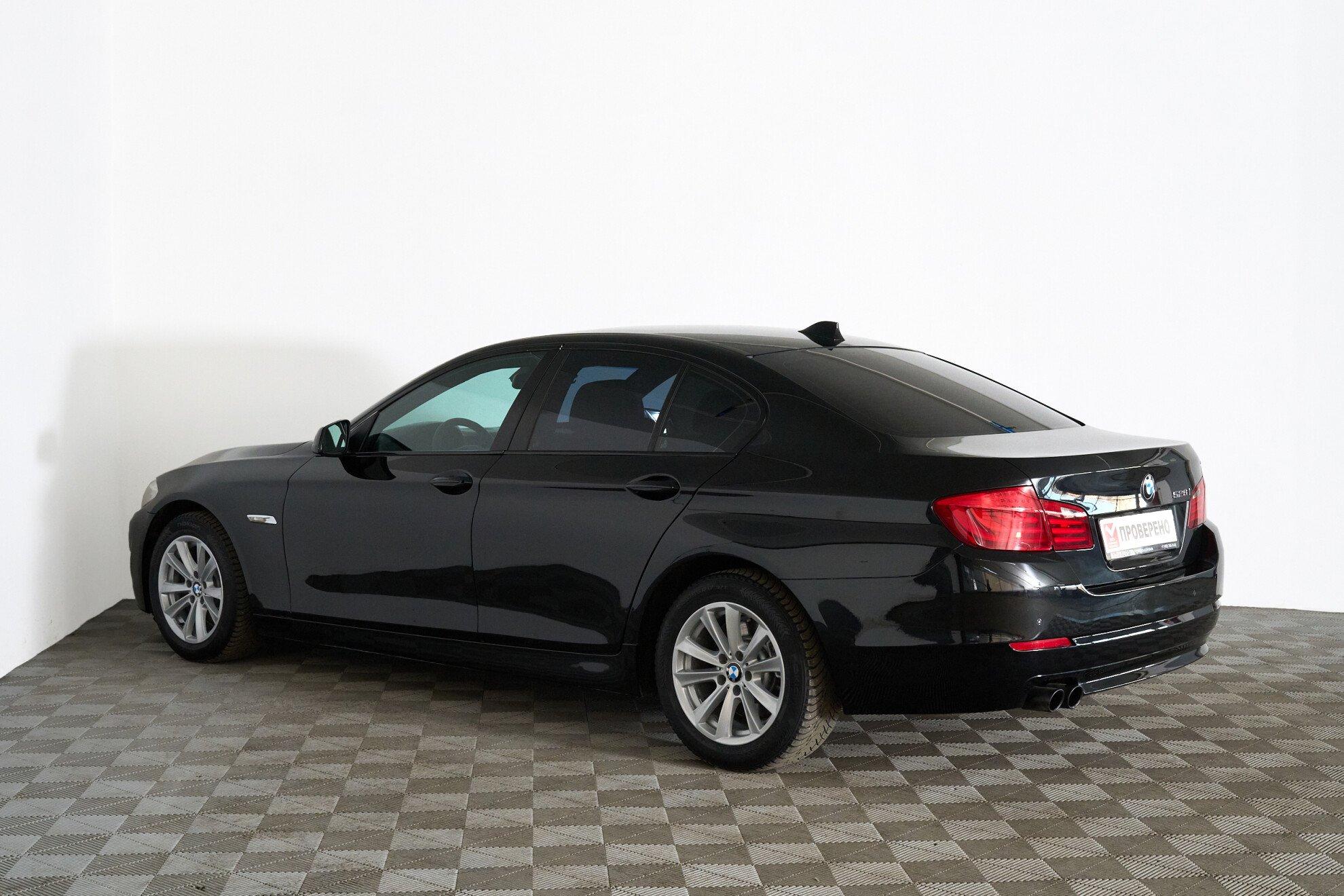 BMW 5 серии 2012, черный