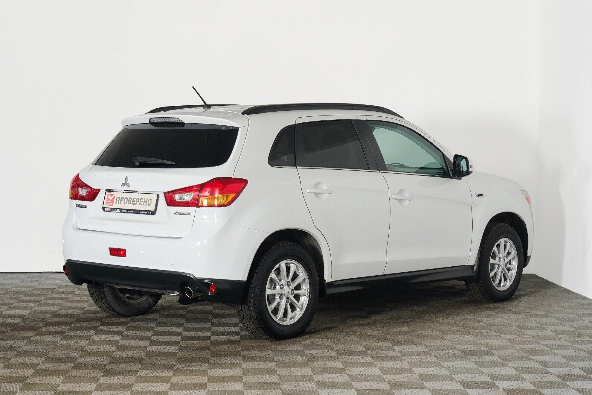 Mitsubishi ASX 2014, белый