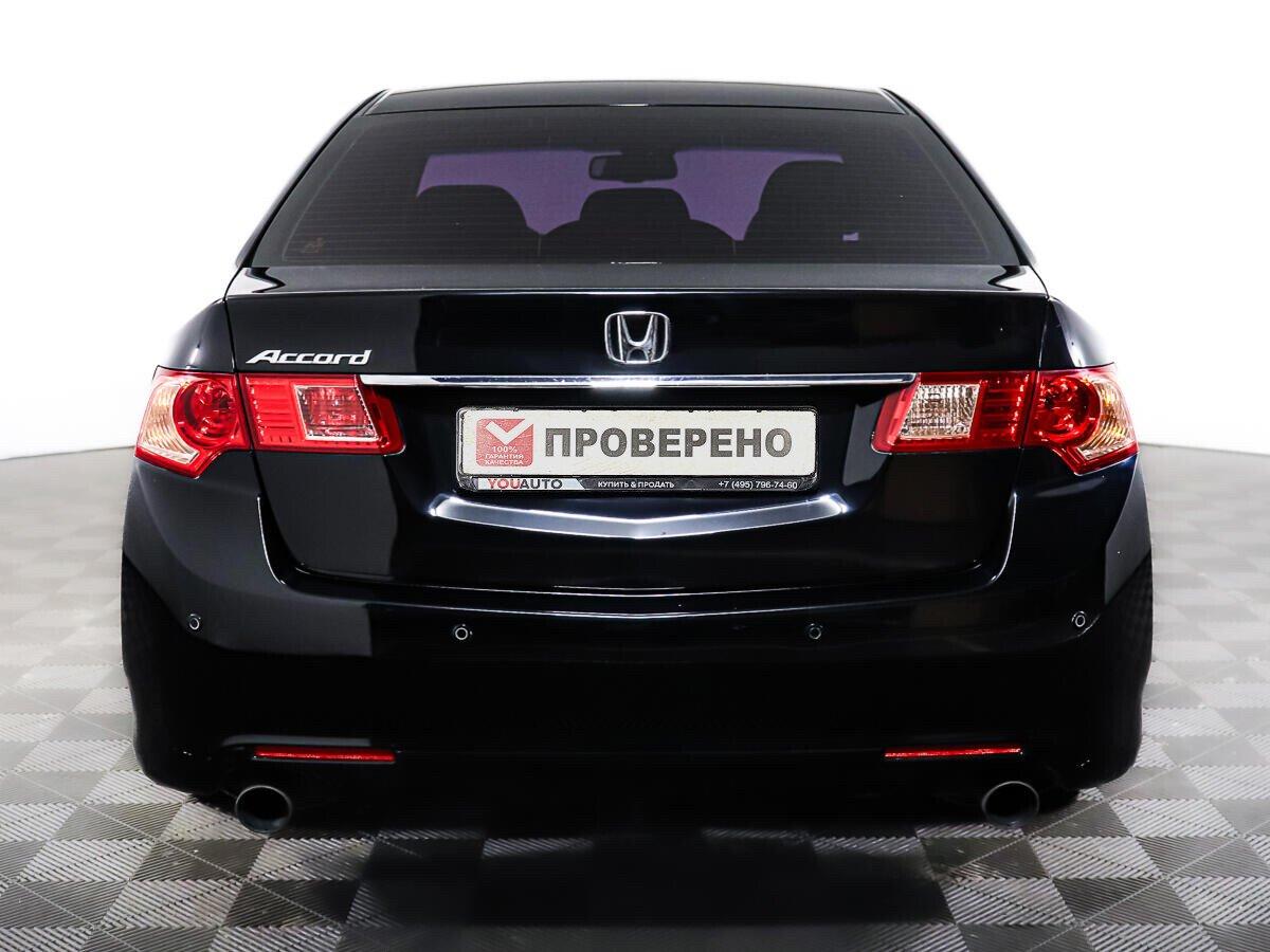 Honda Accord 2012, черный