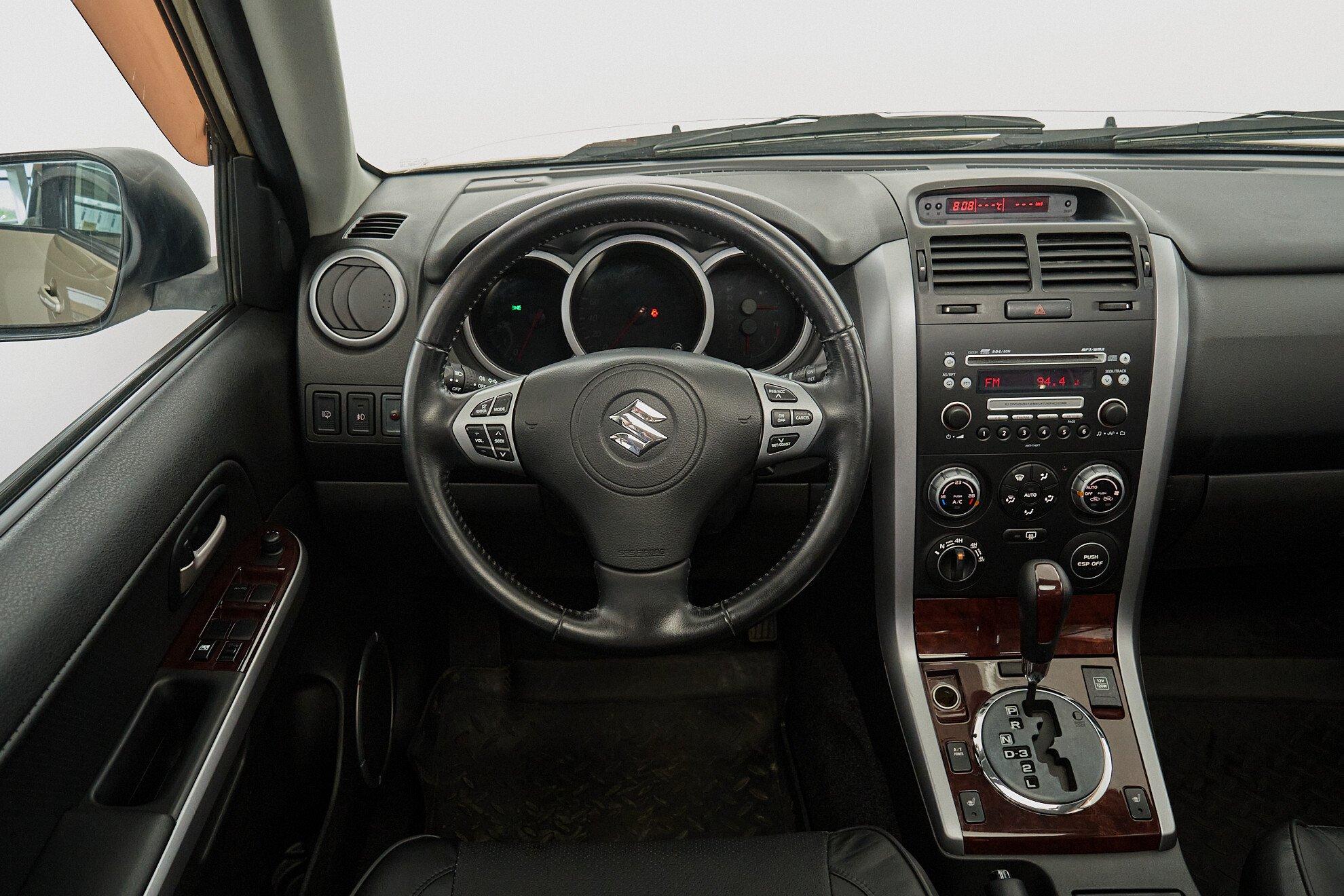 Suzuki Grand Vitara 2007, бежевый