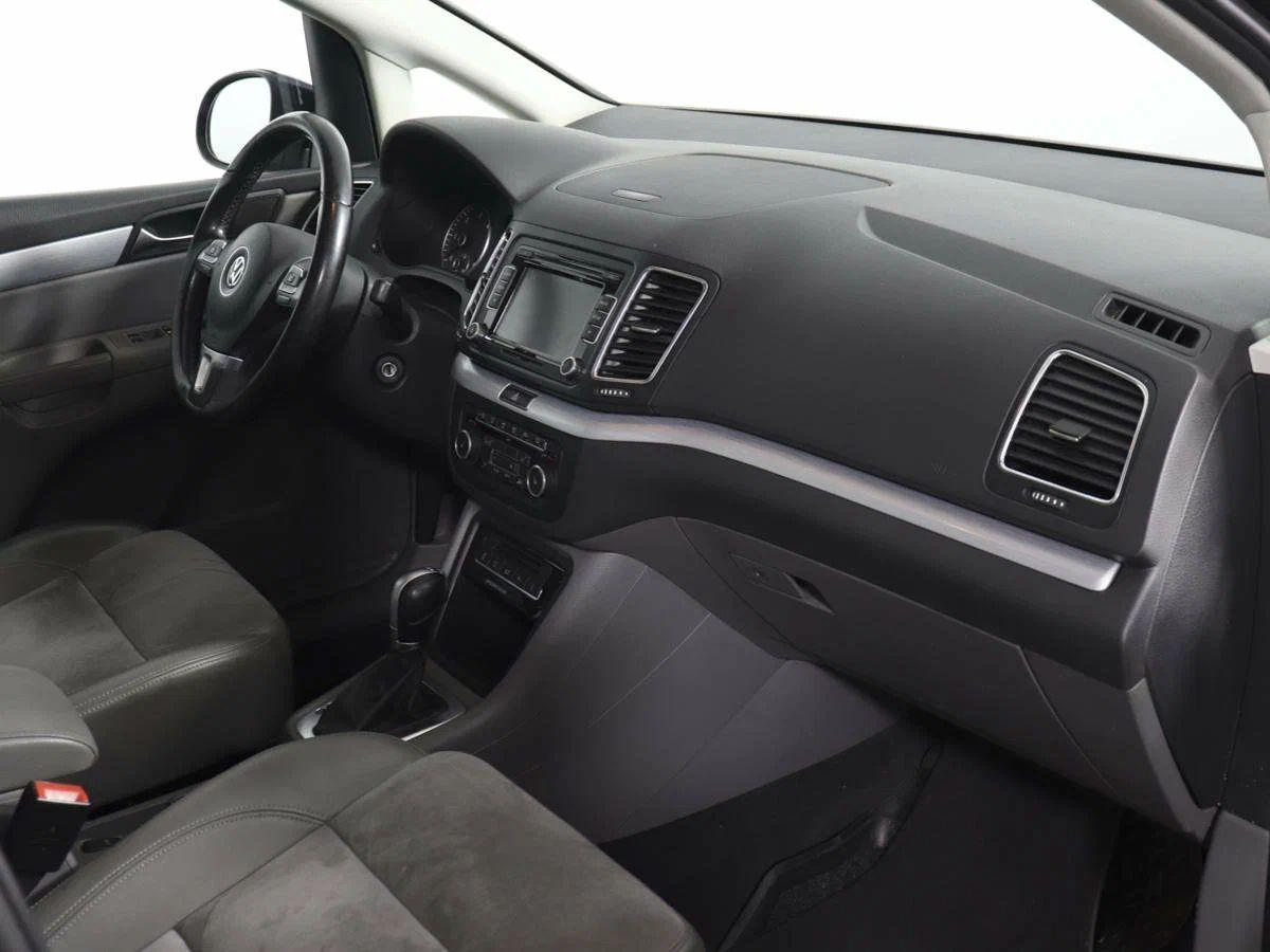 Volkswagen Sharan 2013, синий