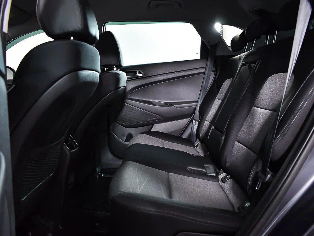 Hyundai Tucson 2020, серый