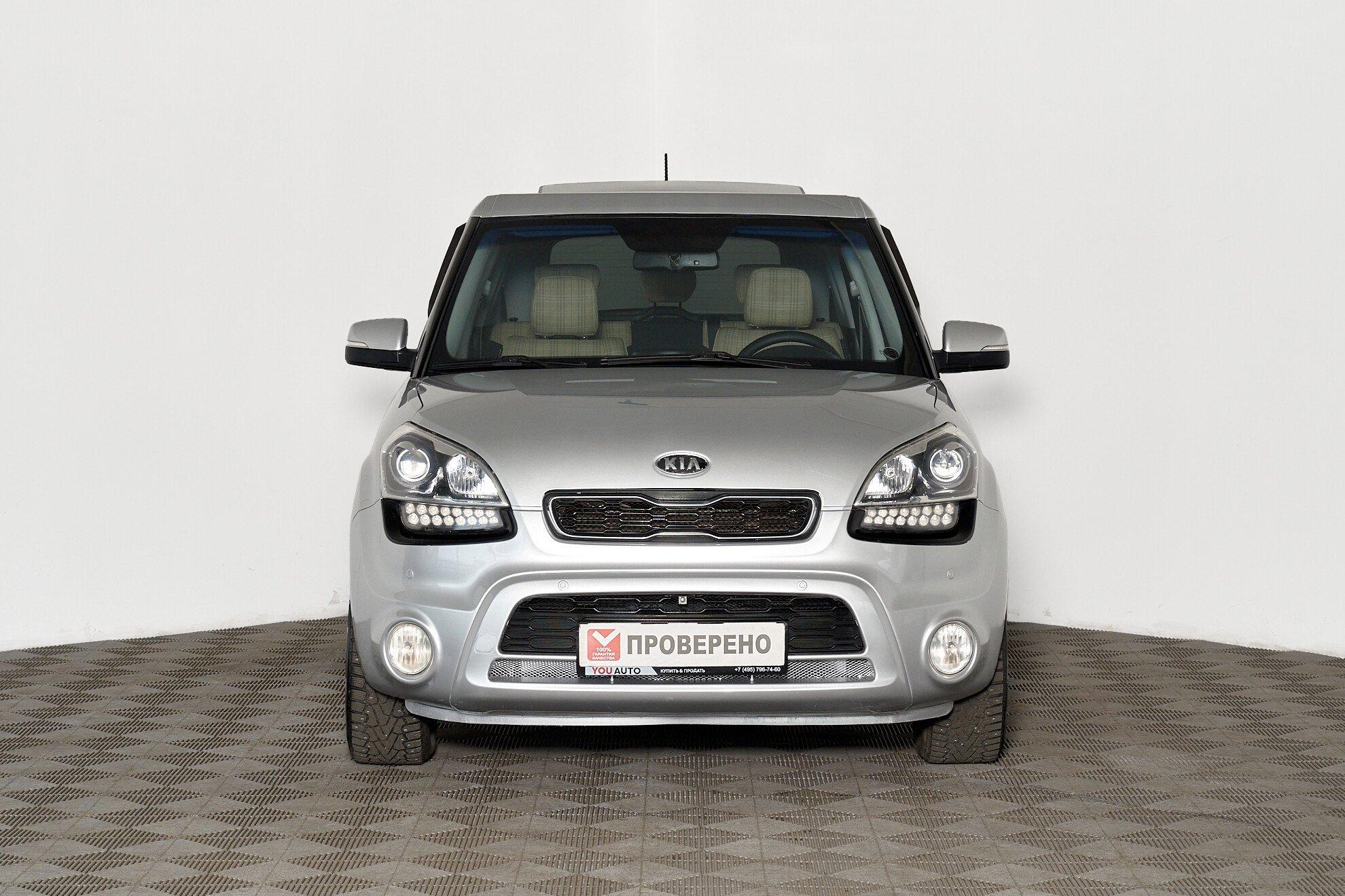 Kia Soul 2012, серебряный