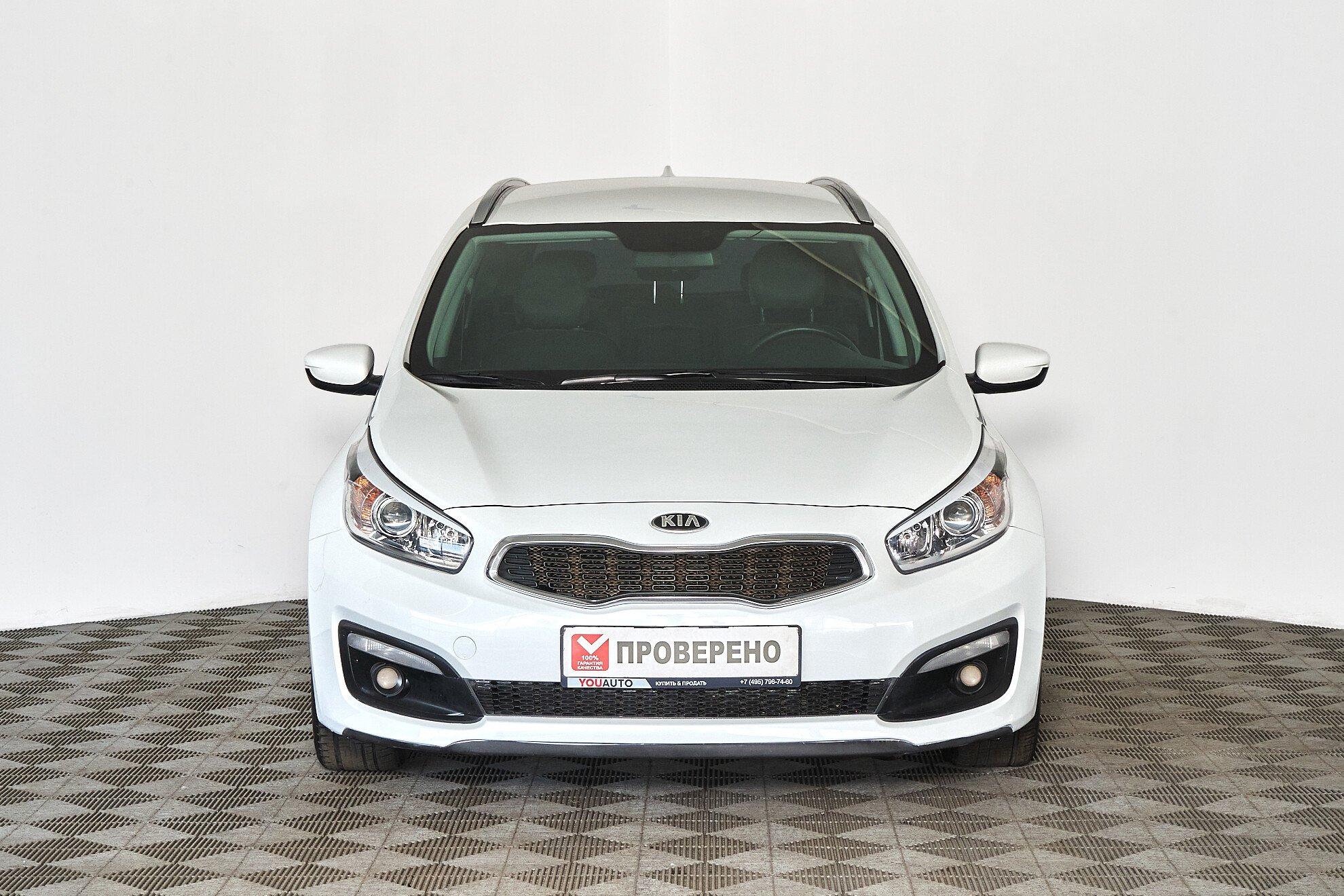 Kia Ceed 2018, белый