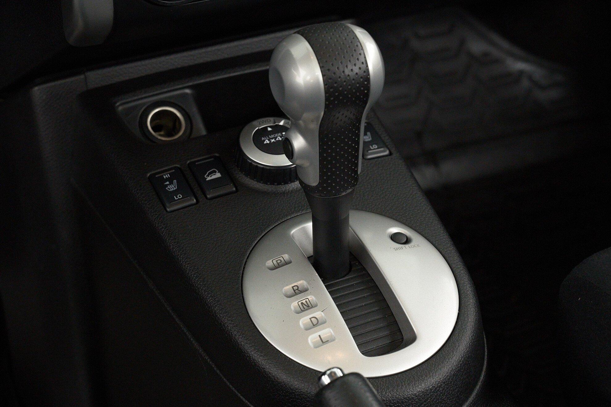 Nissan X-Trail 2014, черный