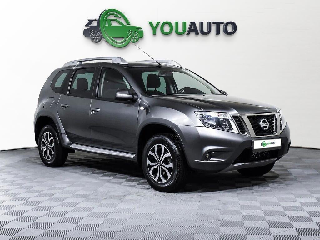 Nissan Terrano 2019, серый