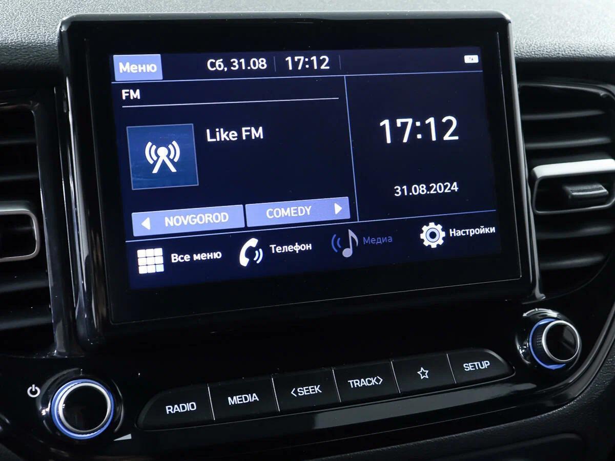 Hyundai Solaris 2022, серый