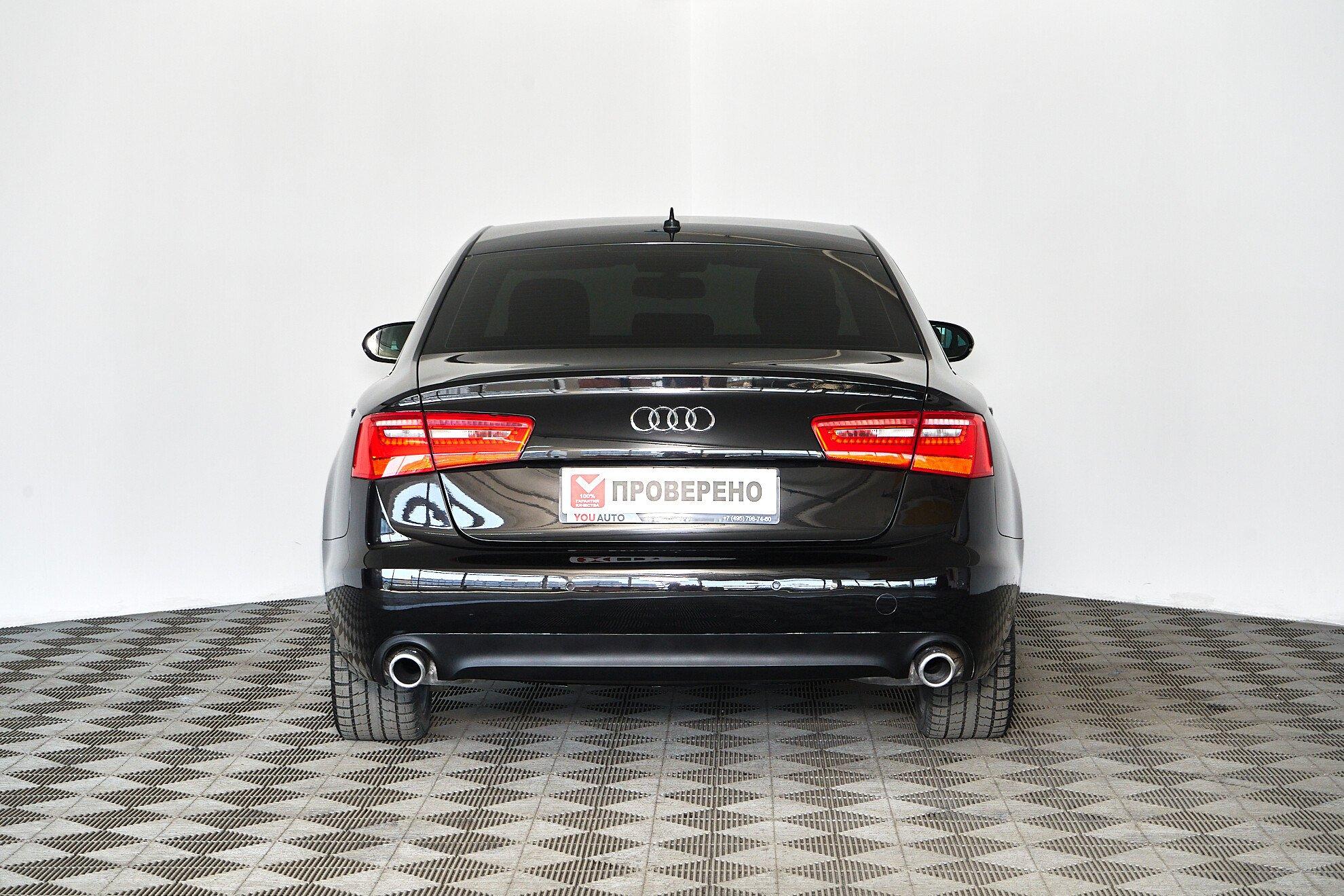 Audi A6 2012, черный