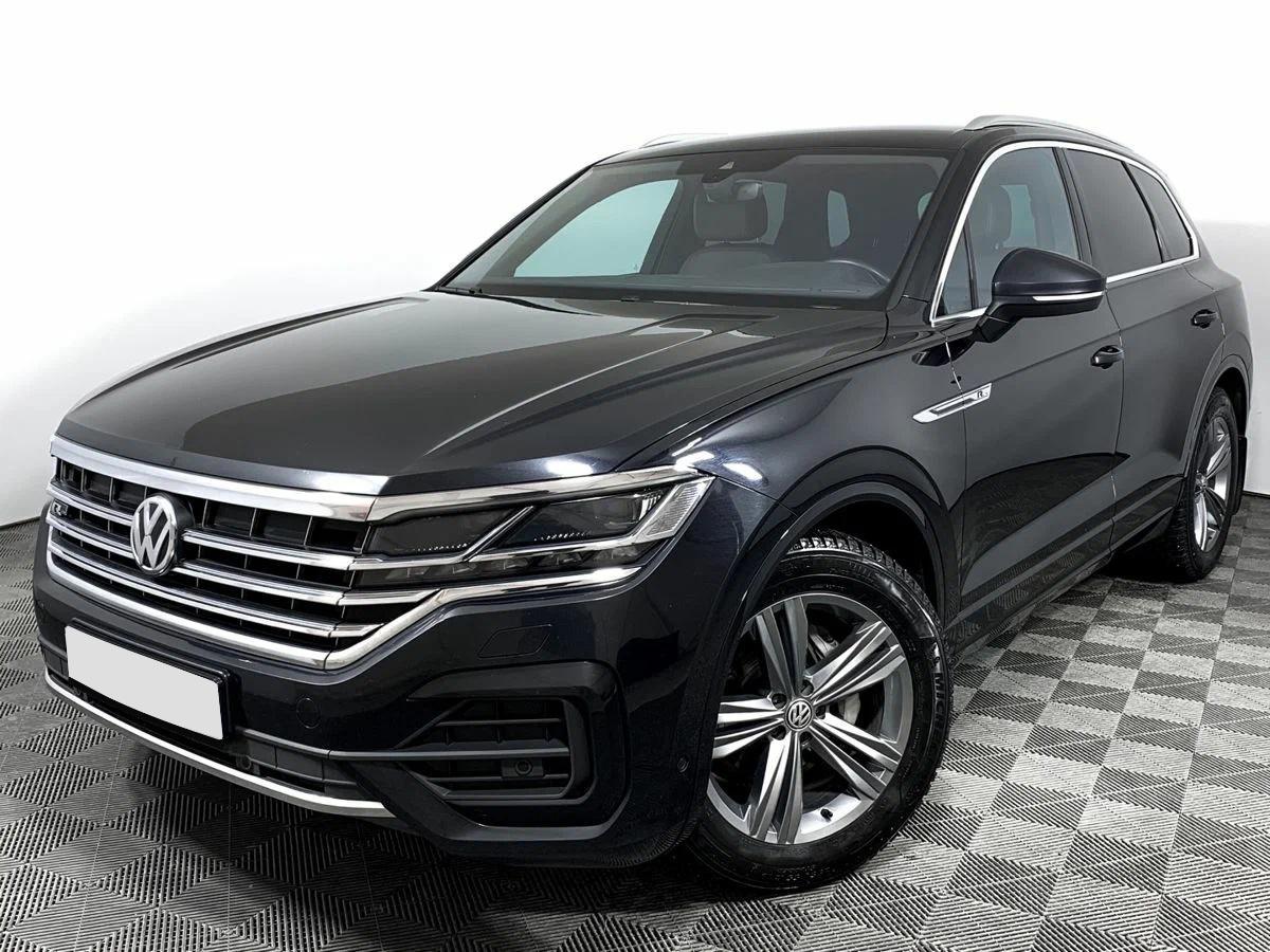 Volkswagen Touareg 2023, черный