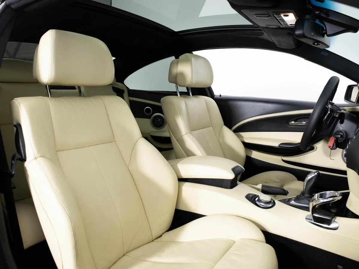 BMW 6 серии 2009, белый