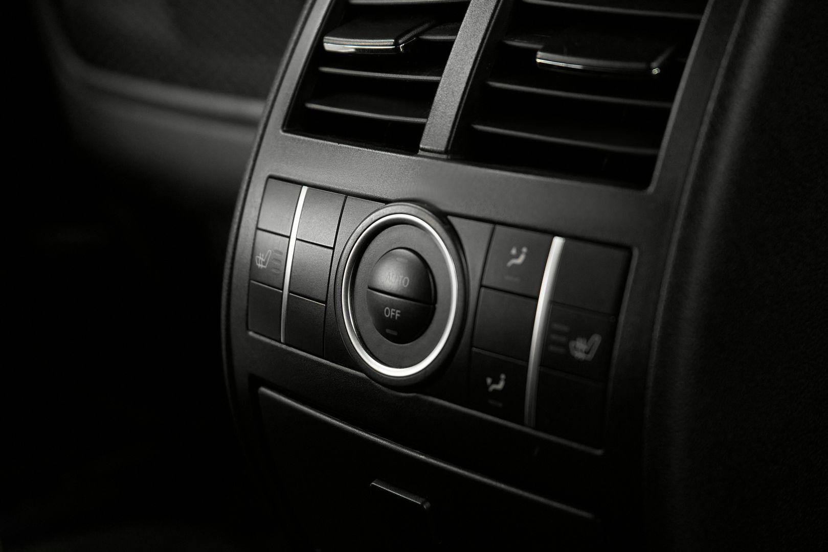 Mercedes-Benz GL-Класс 2012, белый