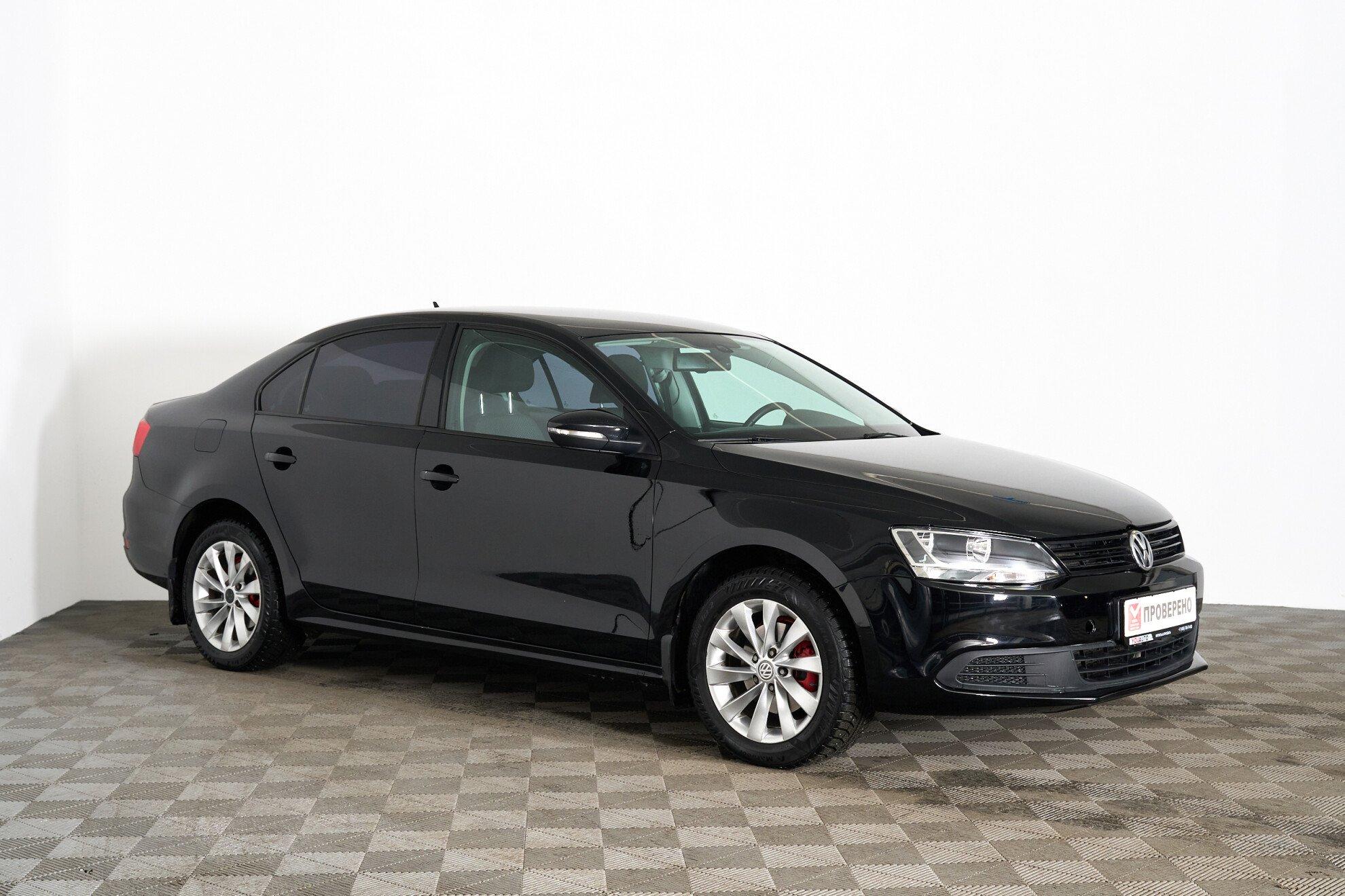 Volkswagen Jetta 2012, черный