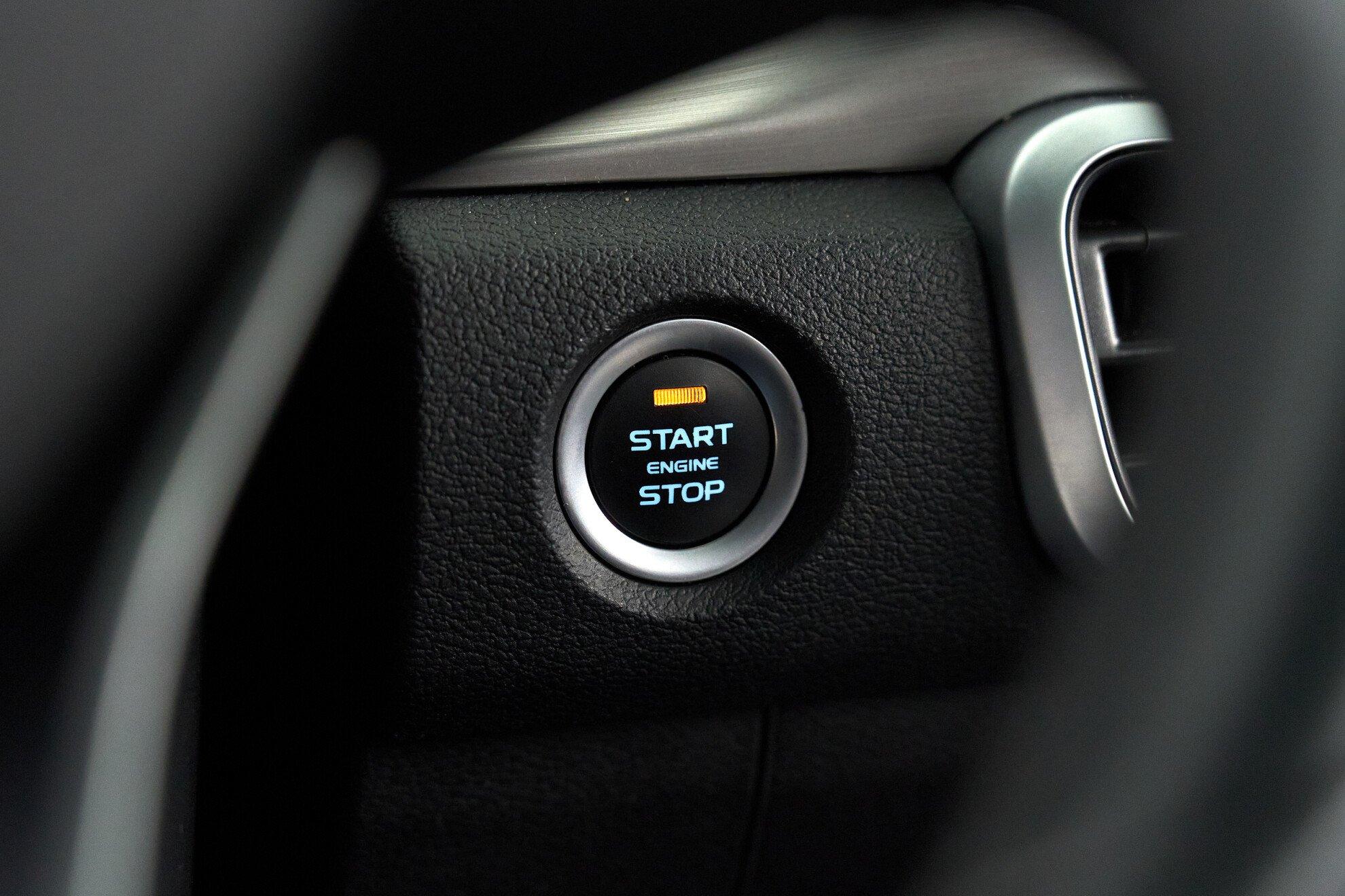 Geely Coolray 2021, белый