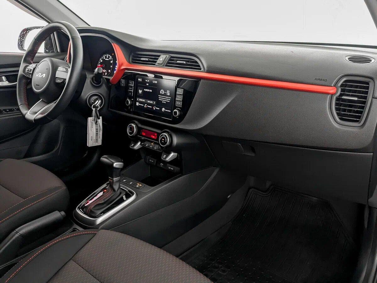 Kia Rio 2022, черный