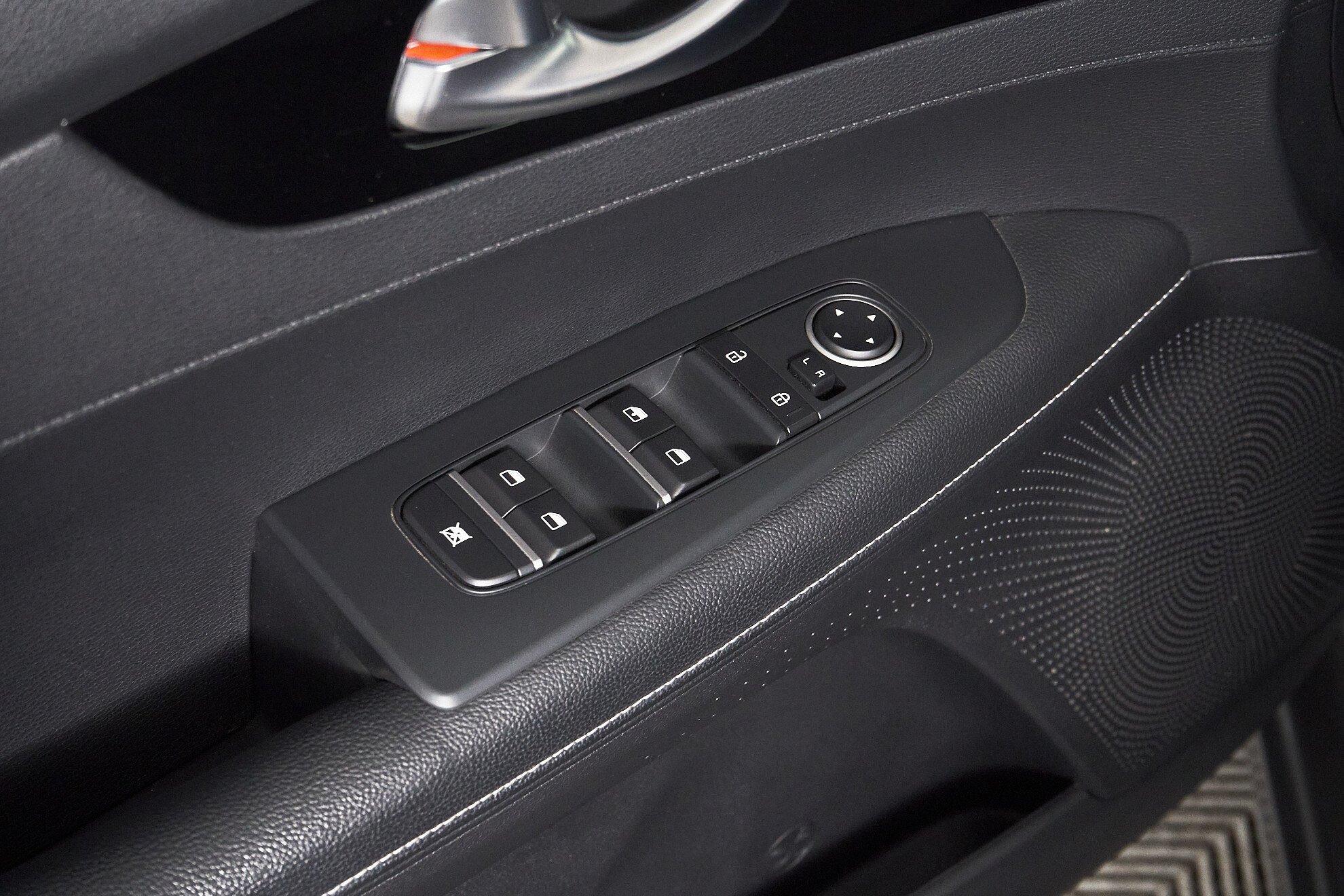 Kia Cerato 2019, серый